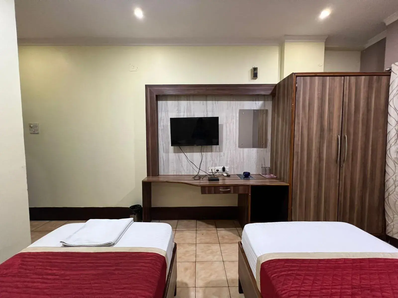 Budget Double Room - single occupancy in Hotel Bluemoon Budget Double Room - single occupancy in Hotel Bluemoon