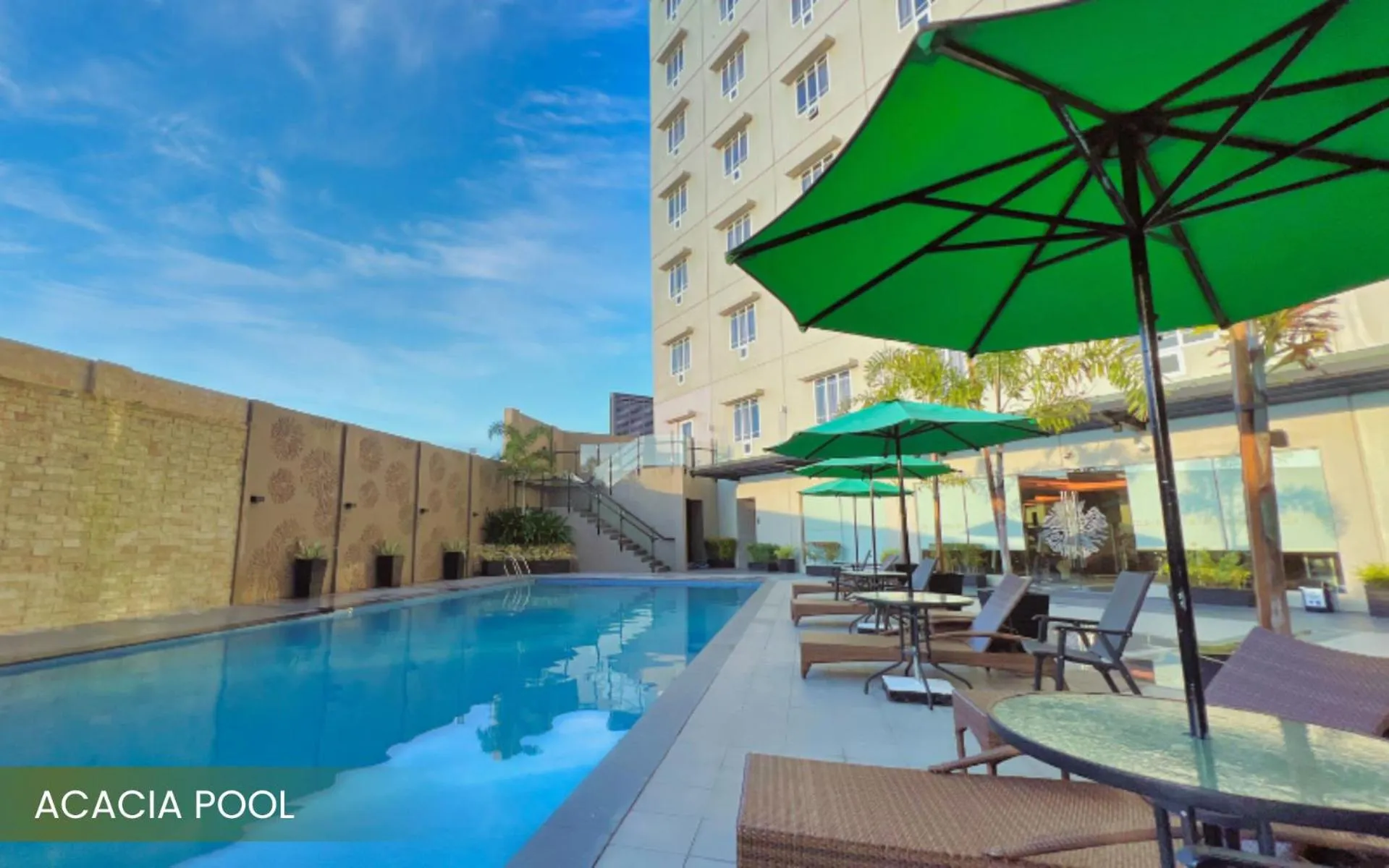Swimming pool in Acacia Hotel Davao