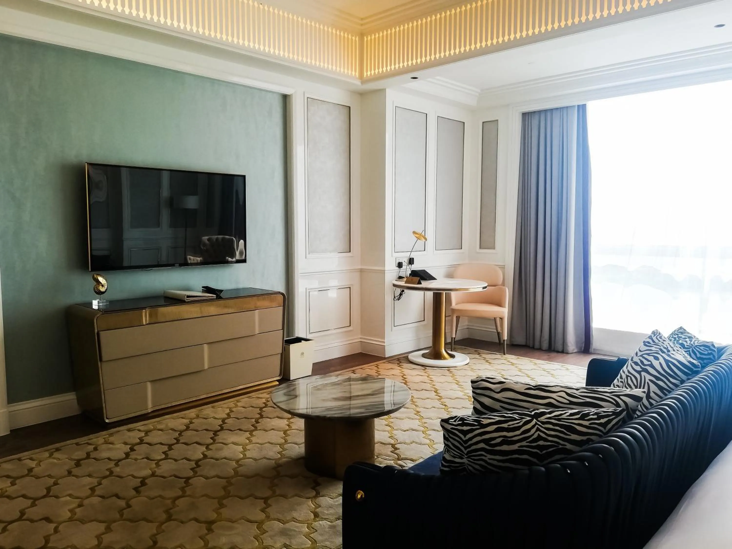 Living room in Jin Bei Palace Hotel