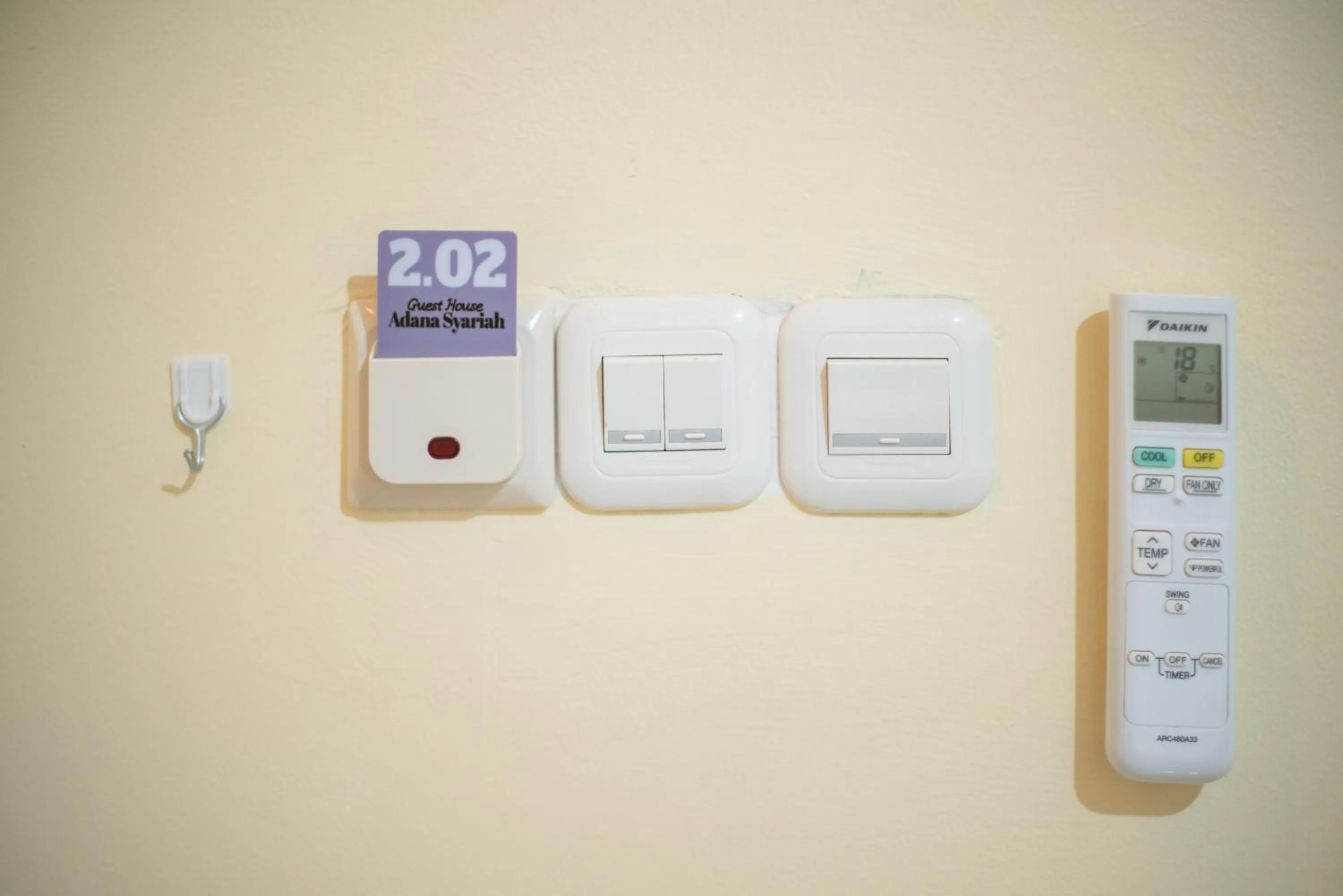 RedDoorz Syariah near Taman Siring 2