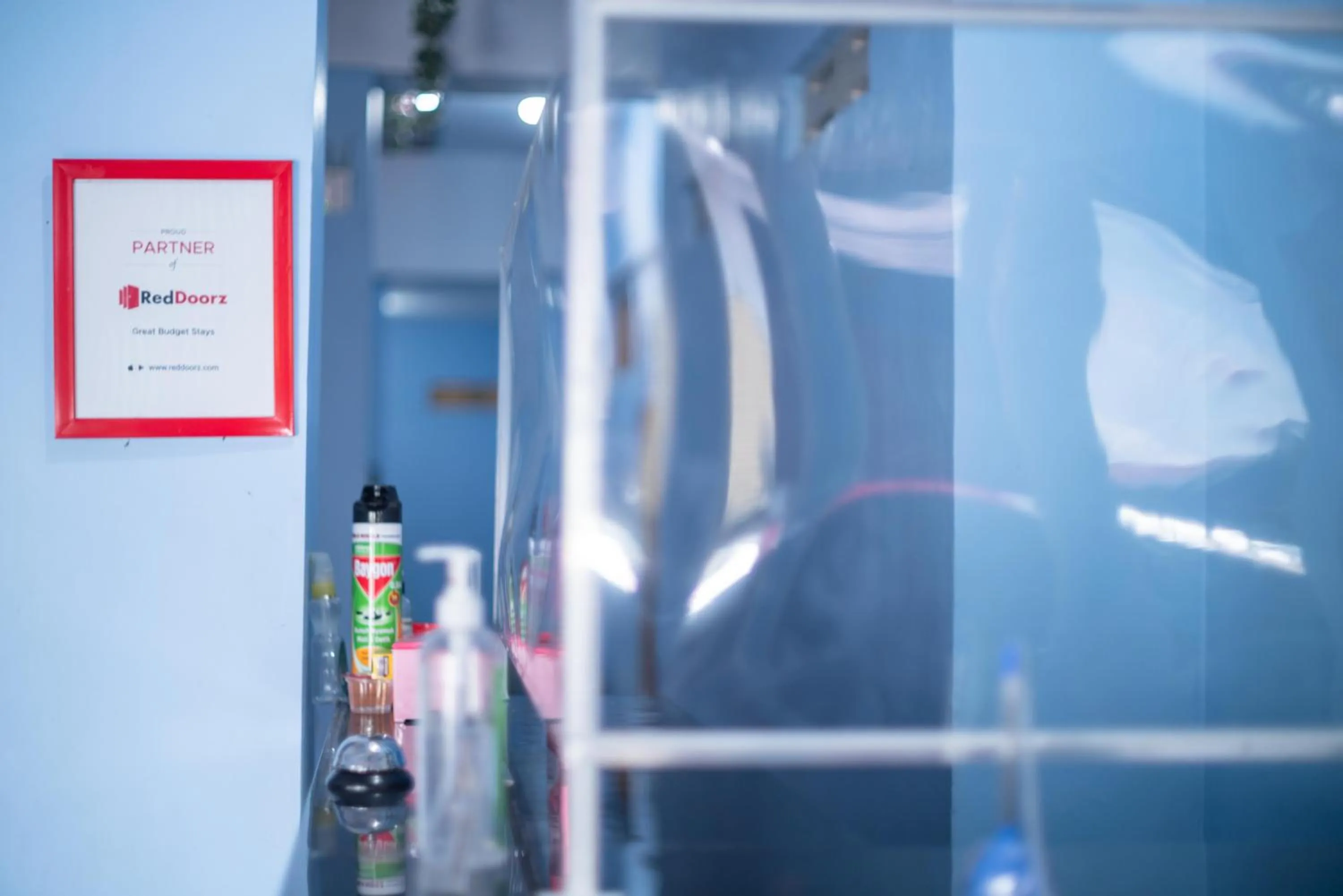 RedDoorz Syariah near Taman Siring 2