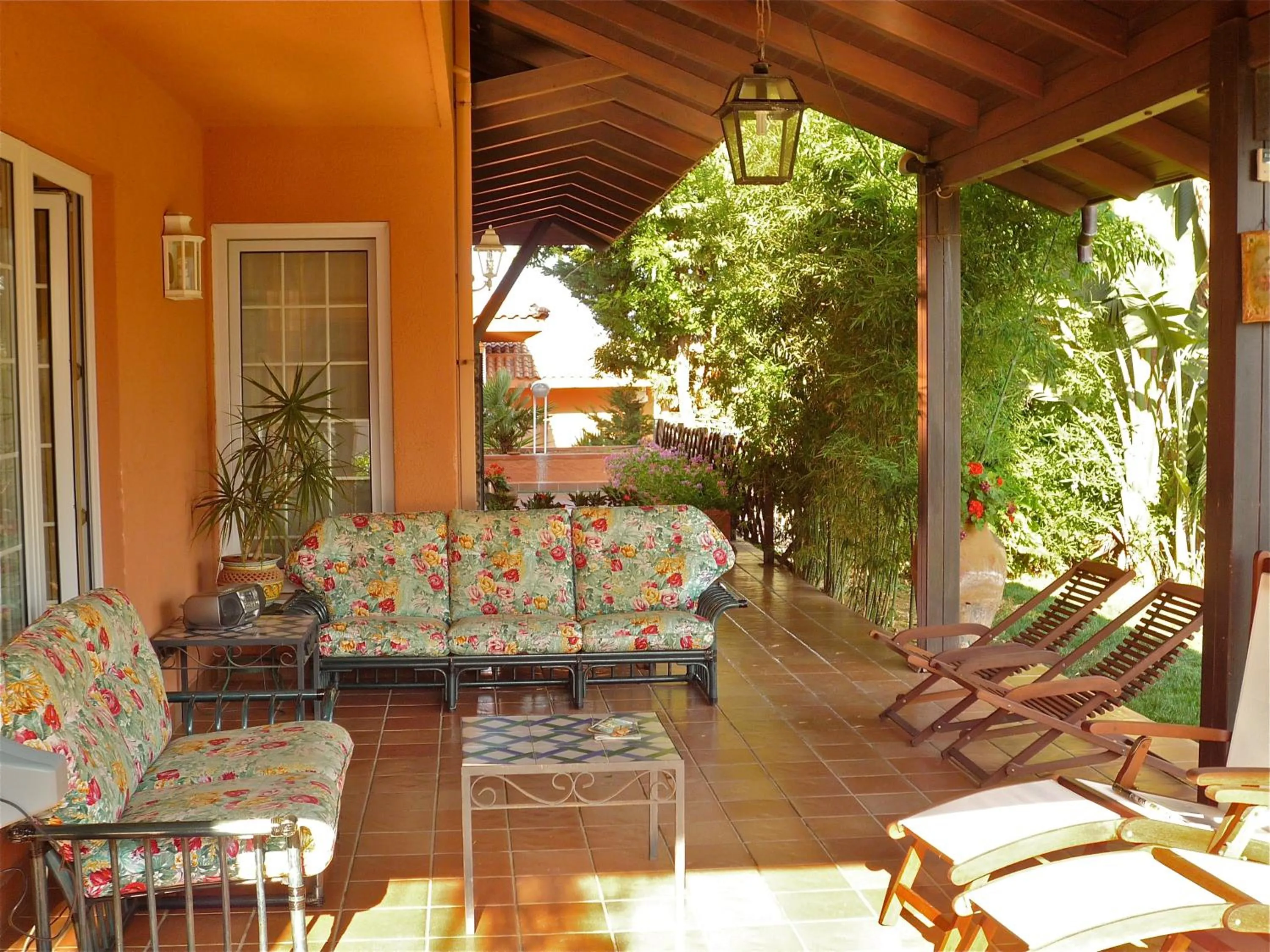 Patio in B&B Villa Di Giorgi