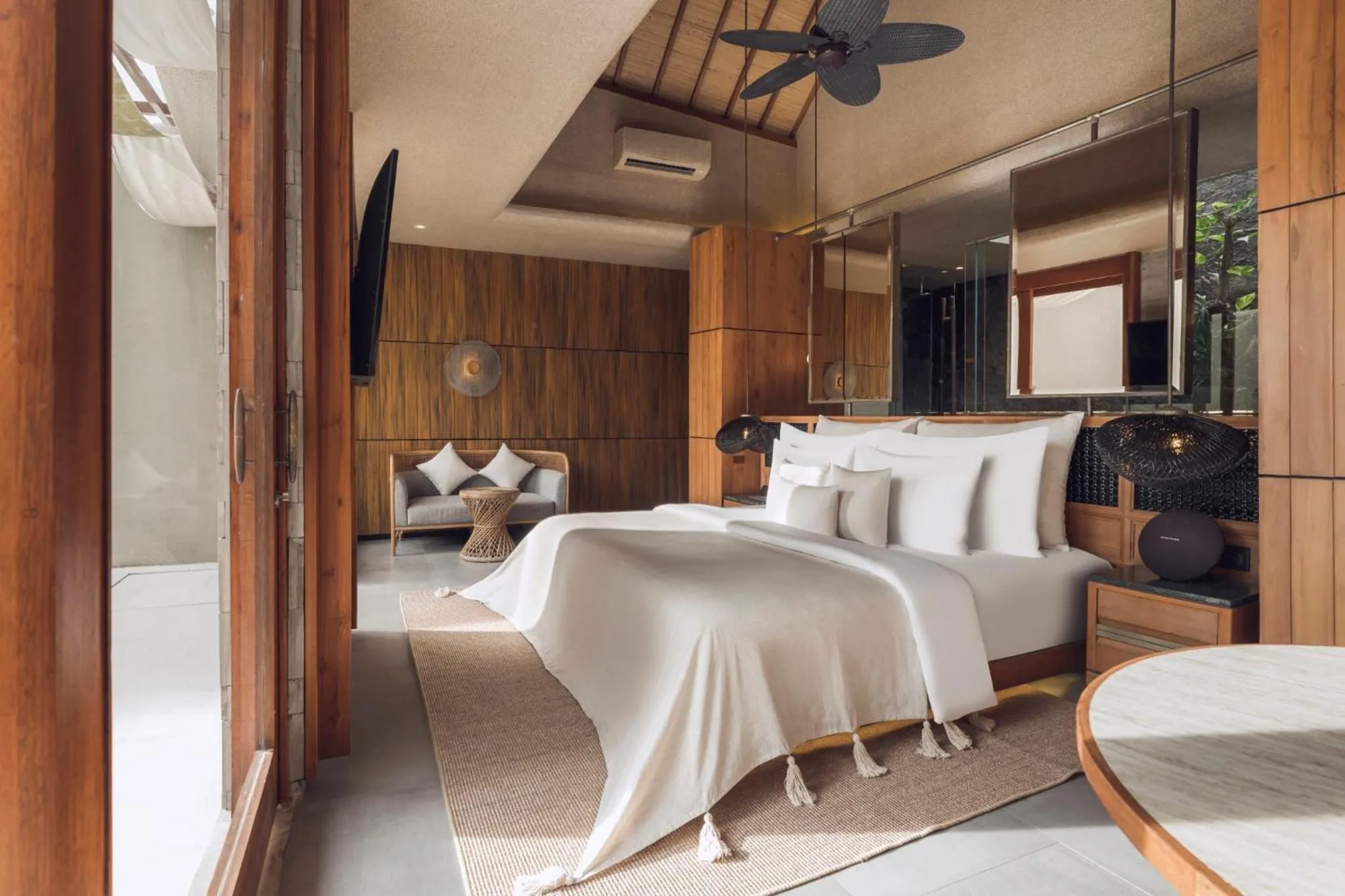 Bedroom, Bed in Sini Vie Resort & Spa Seminyak by Ini Vie Hospitality