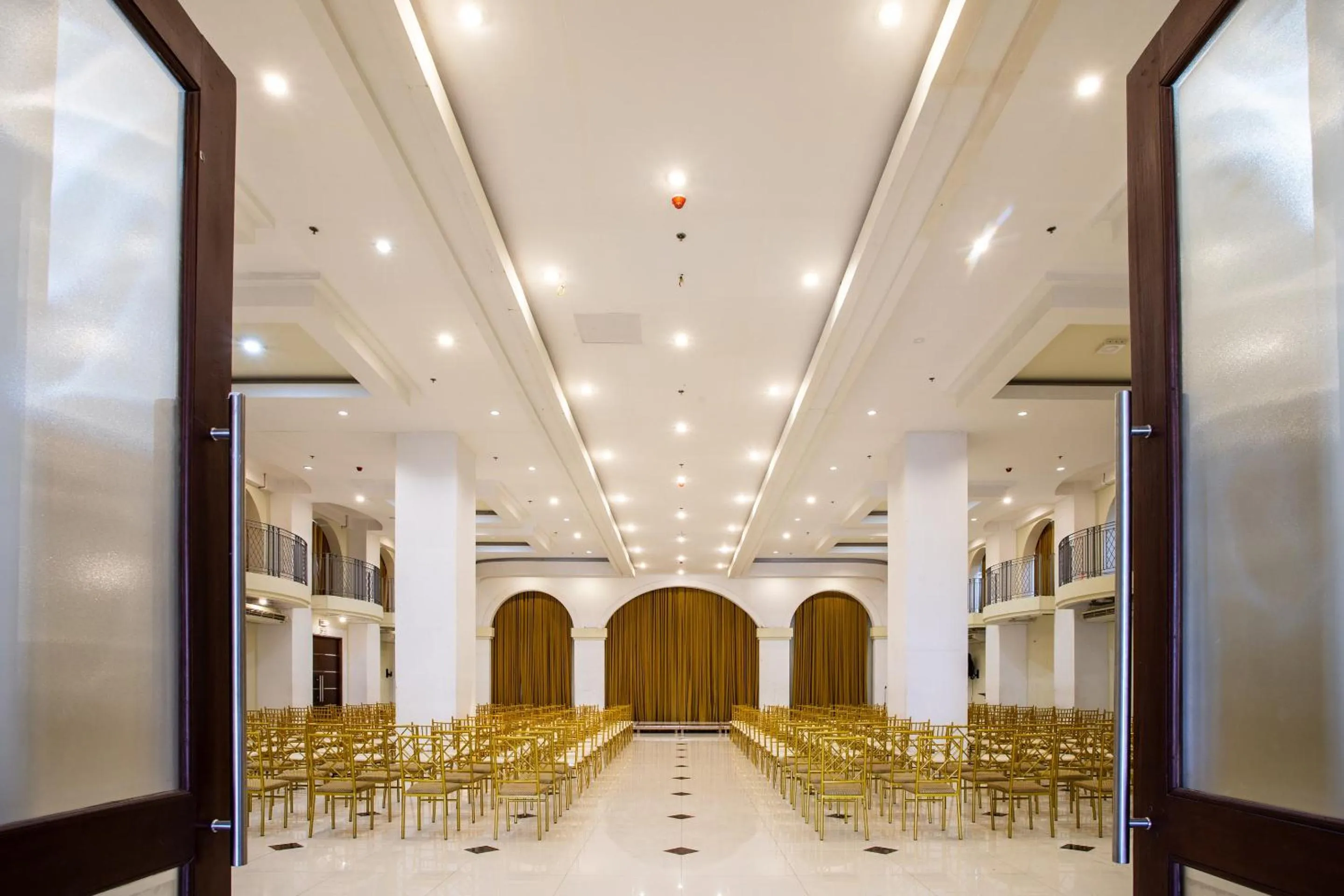 Banquet/Function facilities in Capital O 460 World Palace Hotel