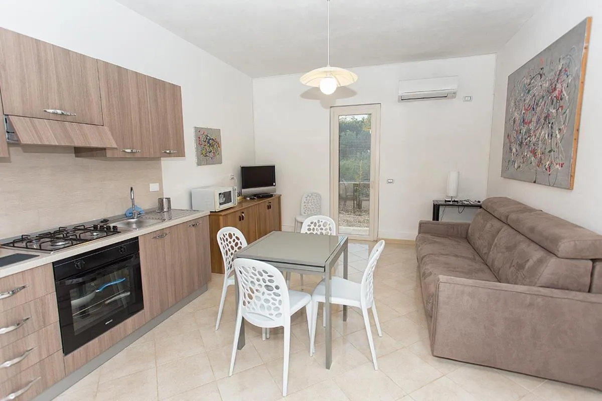 Kitchen or kitchenette in B&B Villa Seta