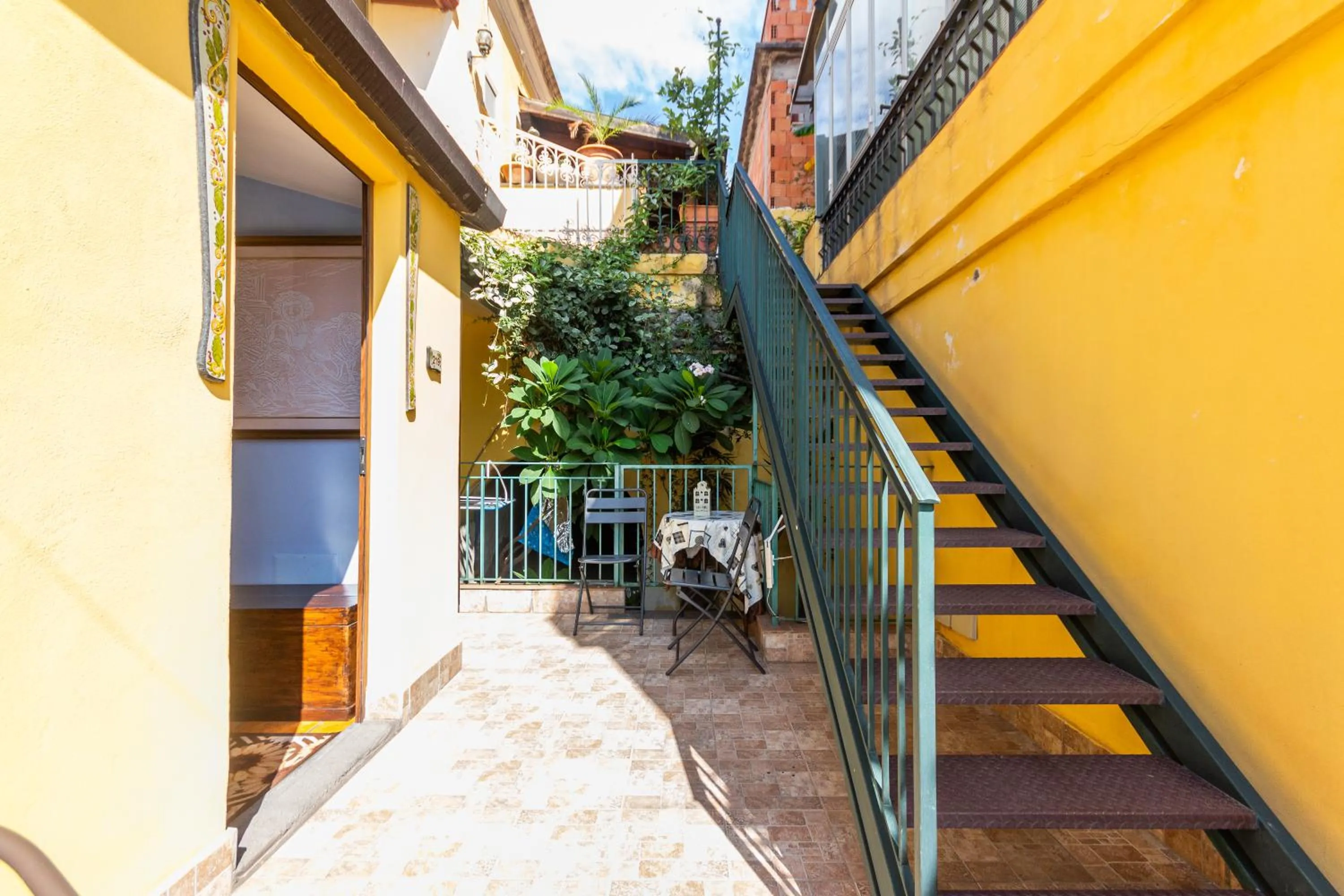 Property building in Villa Felice