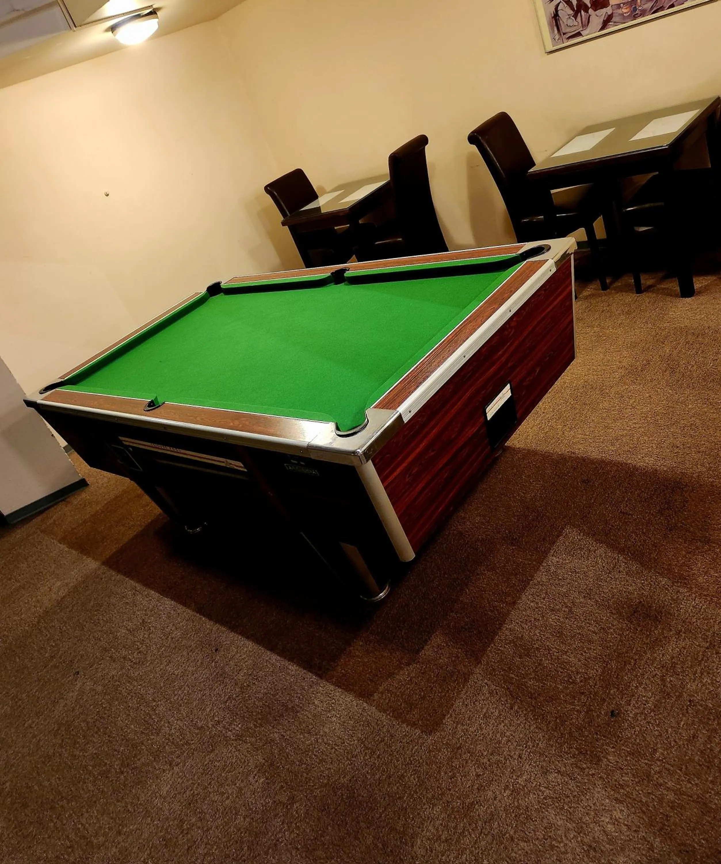 Game Room in The Originals City, Hôtel Le Forum, Strasbourg Nord