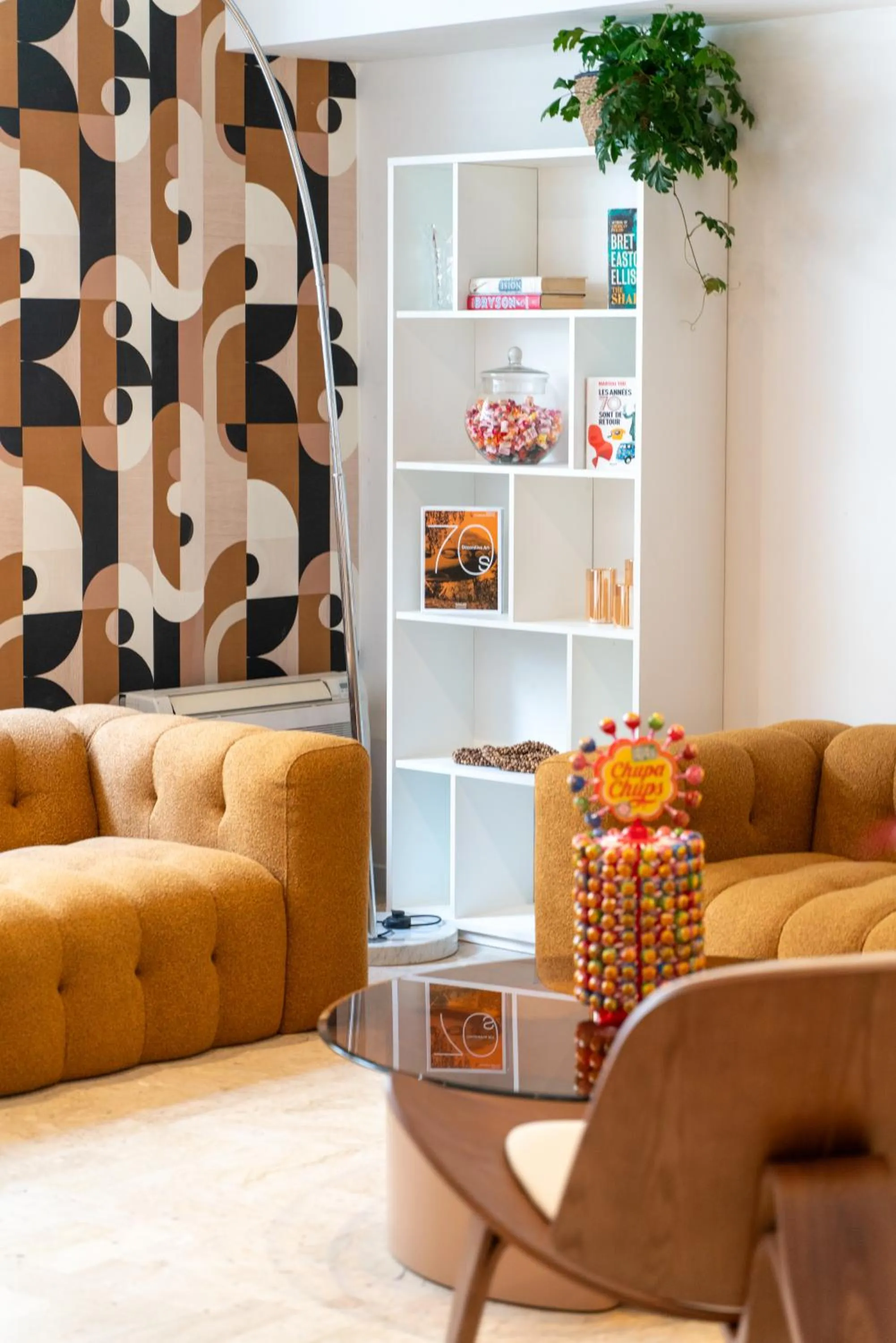 Seating area in Hôtel Comté de Nice