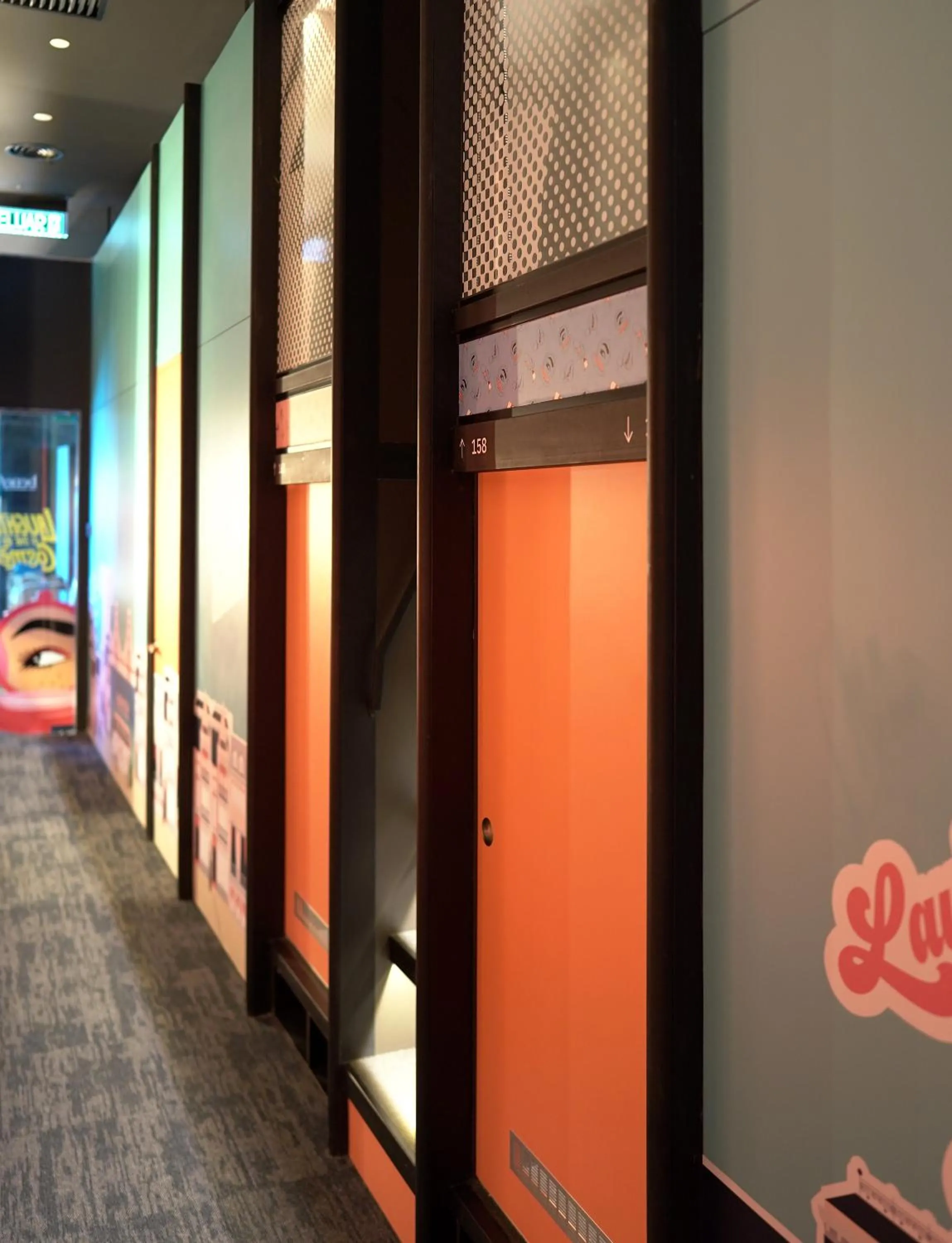 CapsuleTransit Airside KLIA T2 - Airport Hotel - International Departure near to Transit Hall, Gate Q