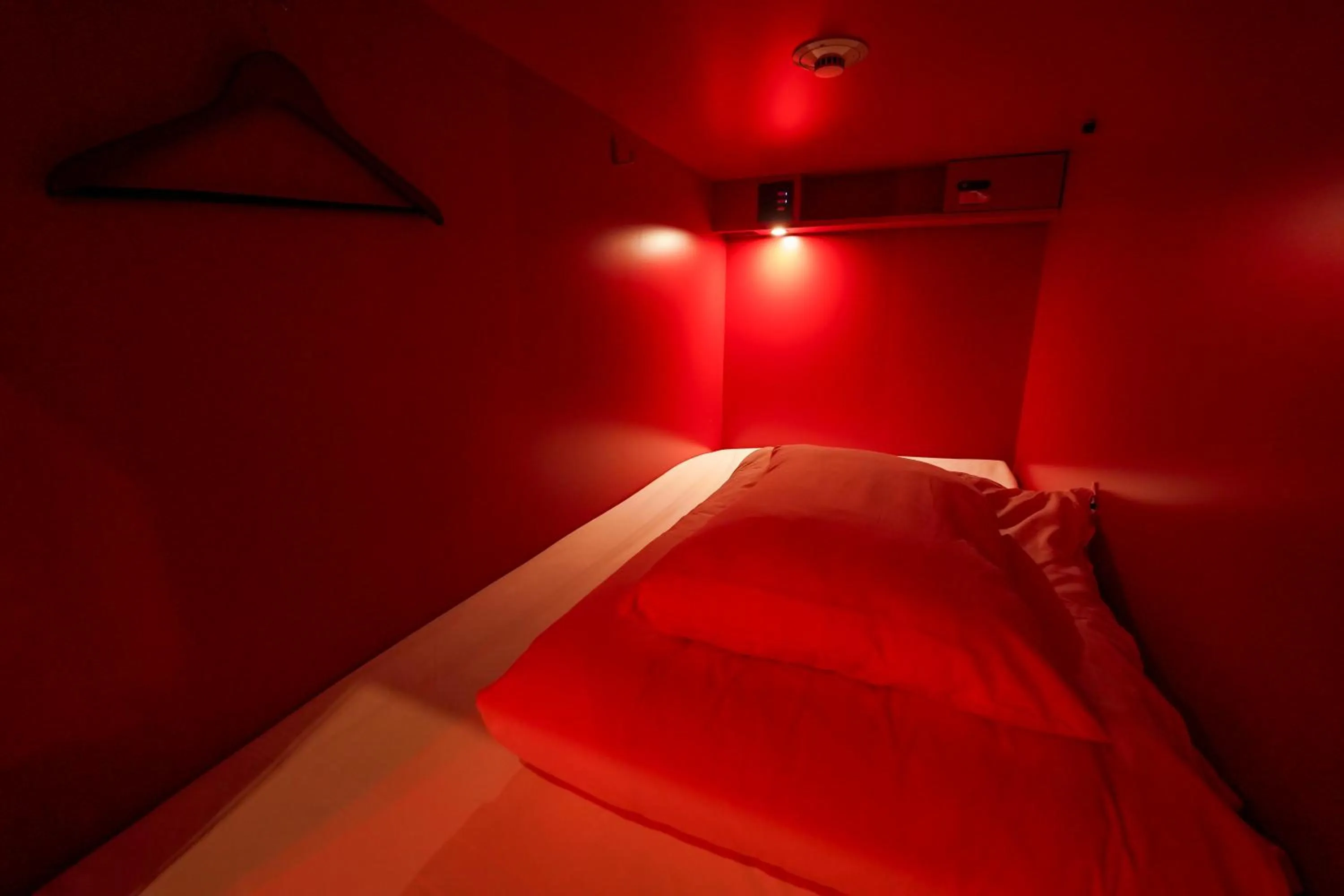 Bed in esports hotel e-ZONe 電脳空間