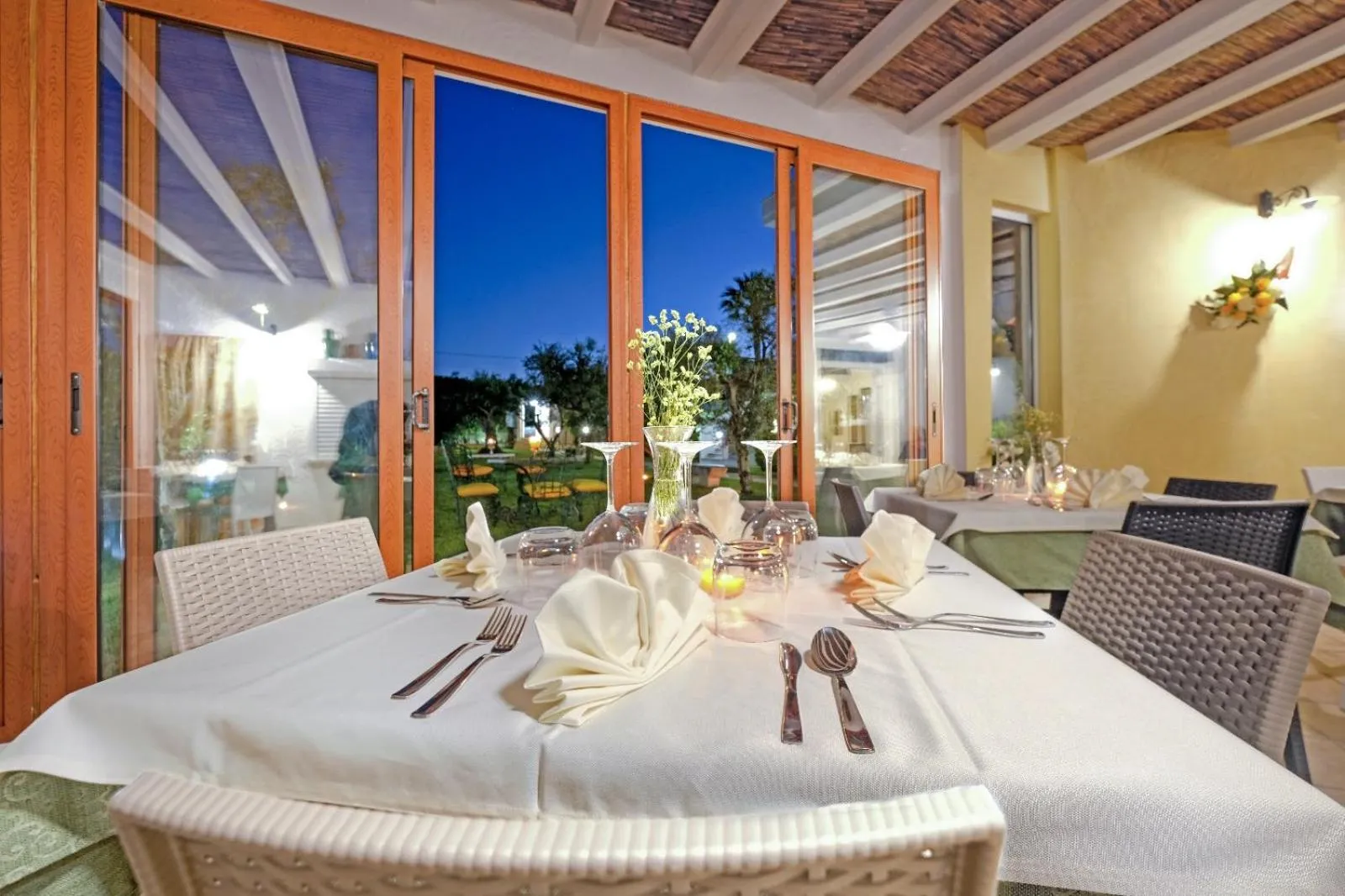 Restaurant/places to eat in Residence Contrada Schite