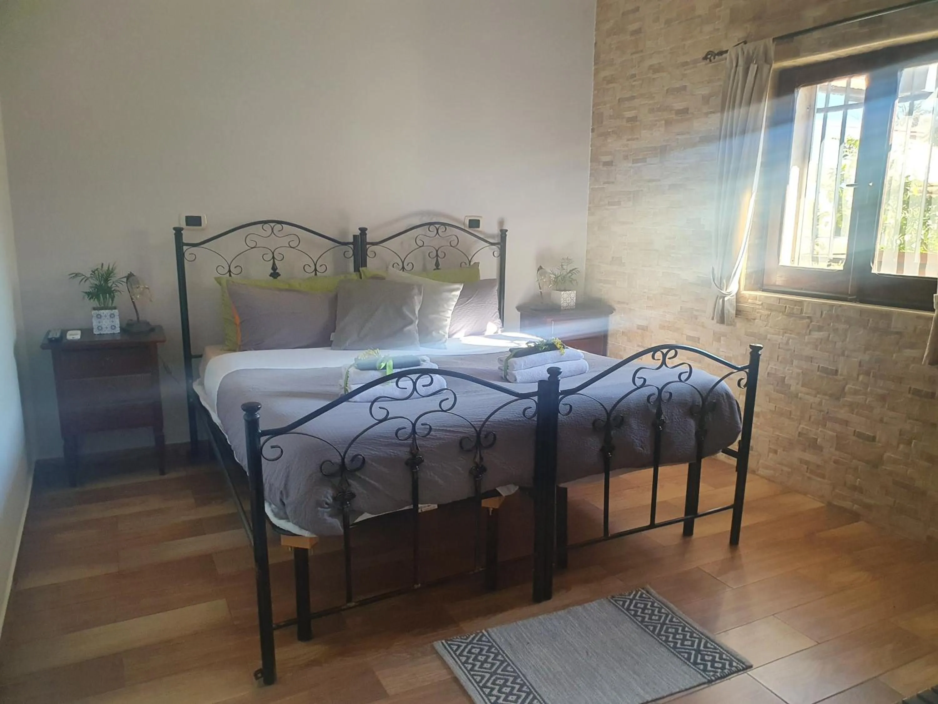 Bedroom in B&B Mandorla Amara