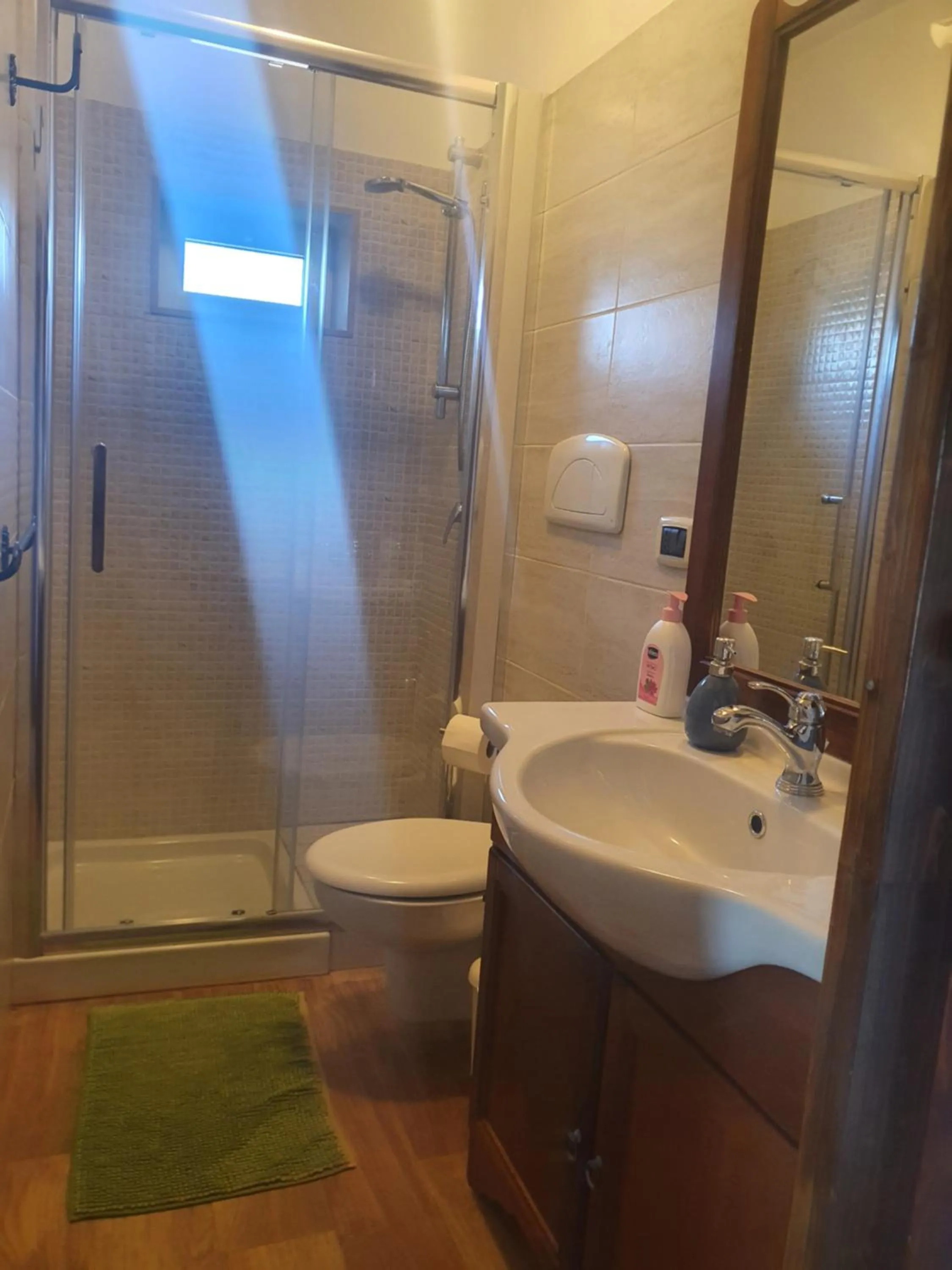 Bathroom in B&B Mandorla Amara