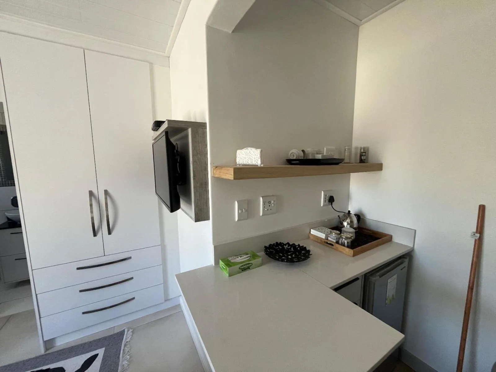 TV and multimedia in The Noble Lodge