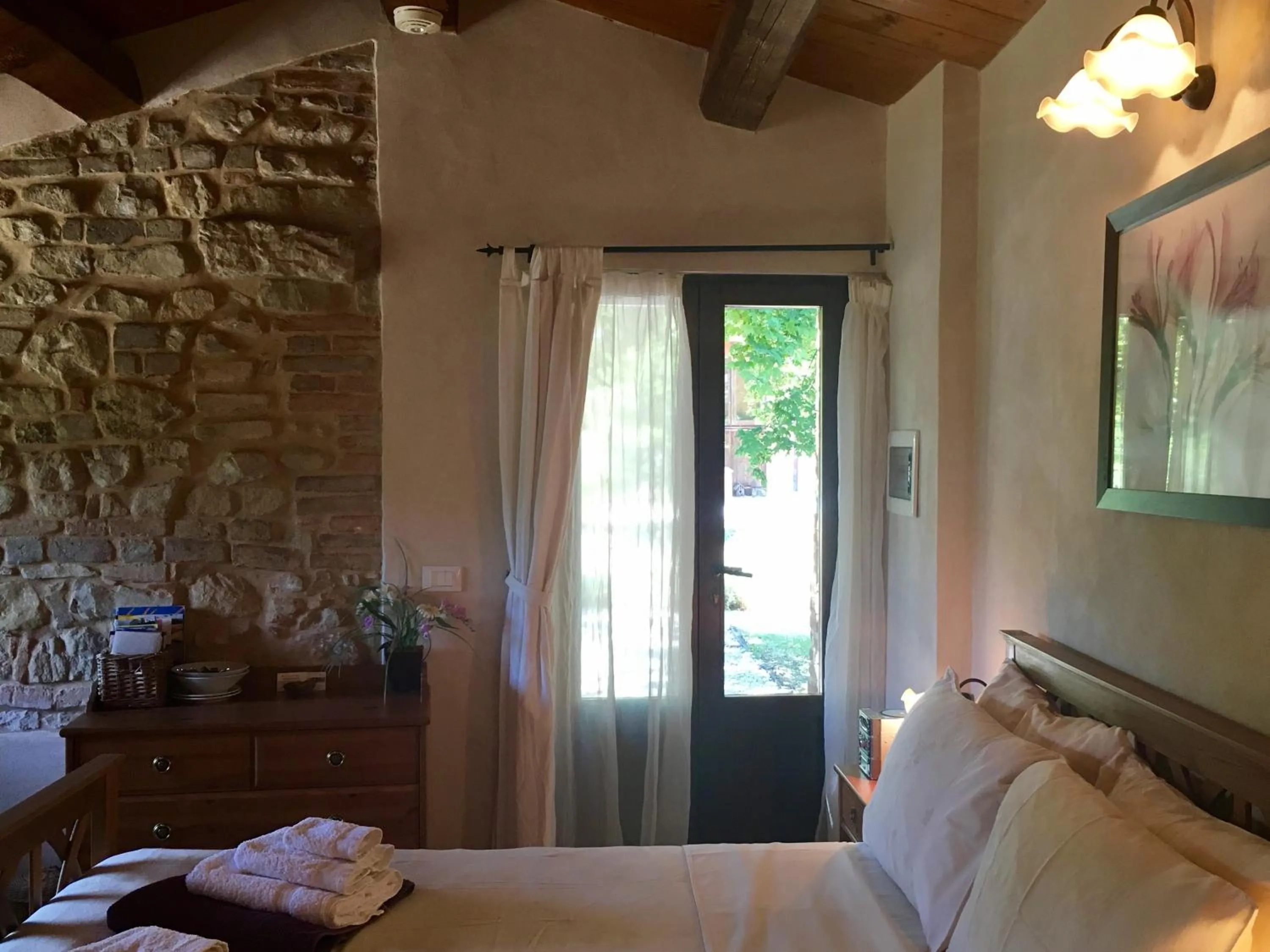 Bedroom, Bed in Il Nascondiglio - The Hideaway