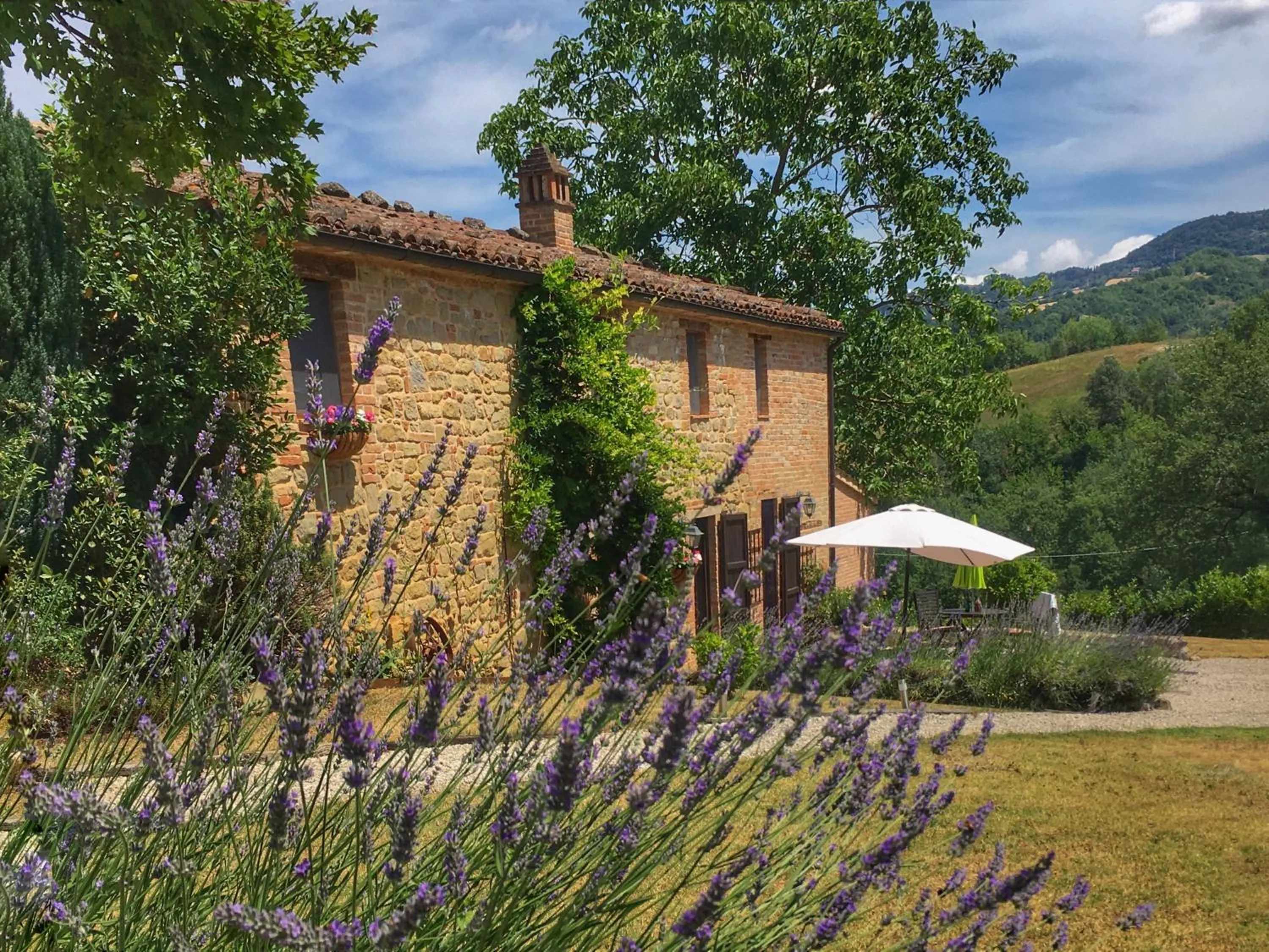 Property building in Il Nascondiglio - The Hideaway