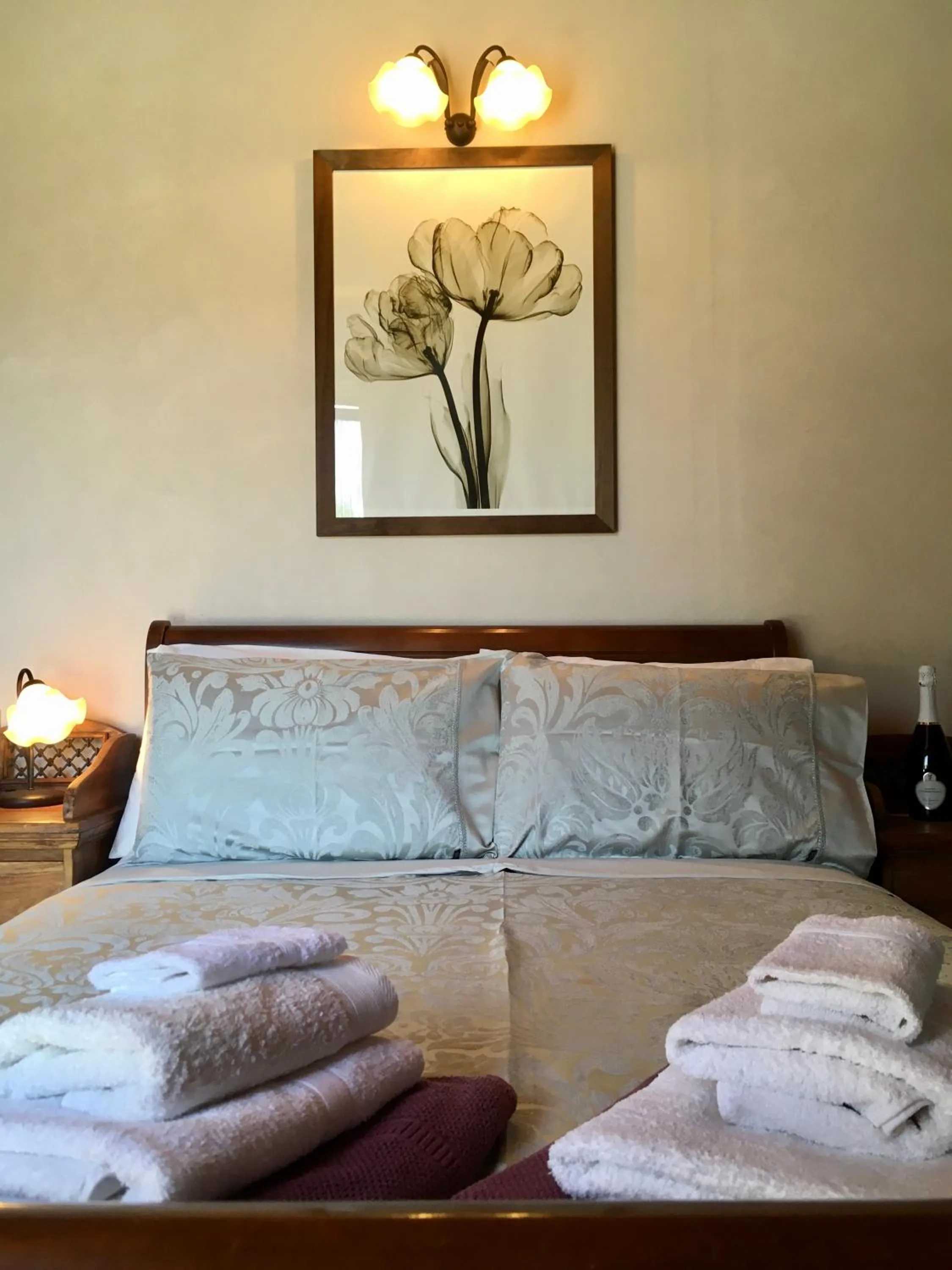 Bedroom, Bed in Il Nascondiglio - The Hideaway