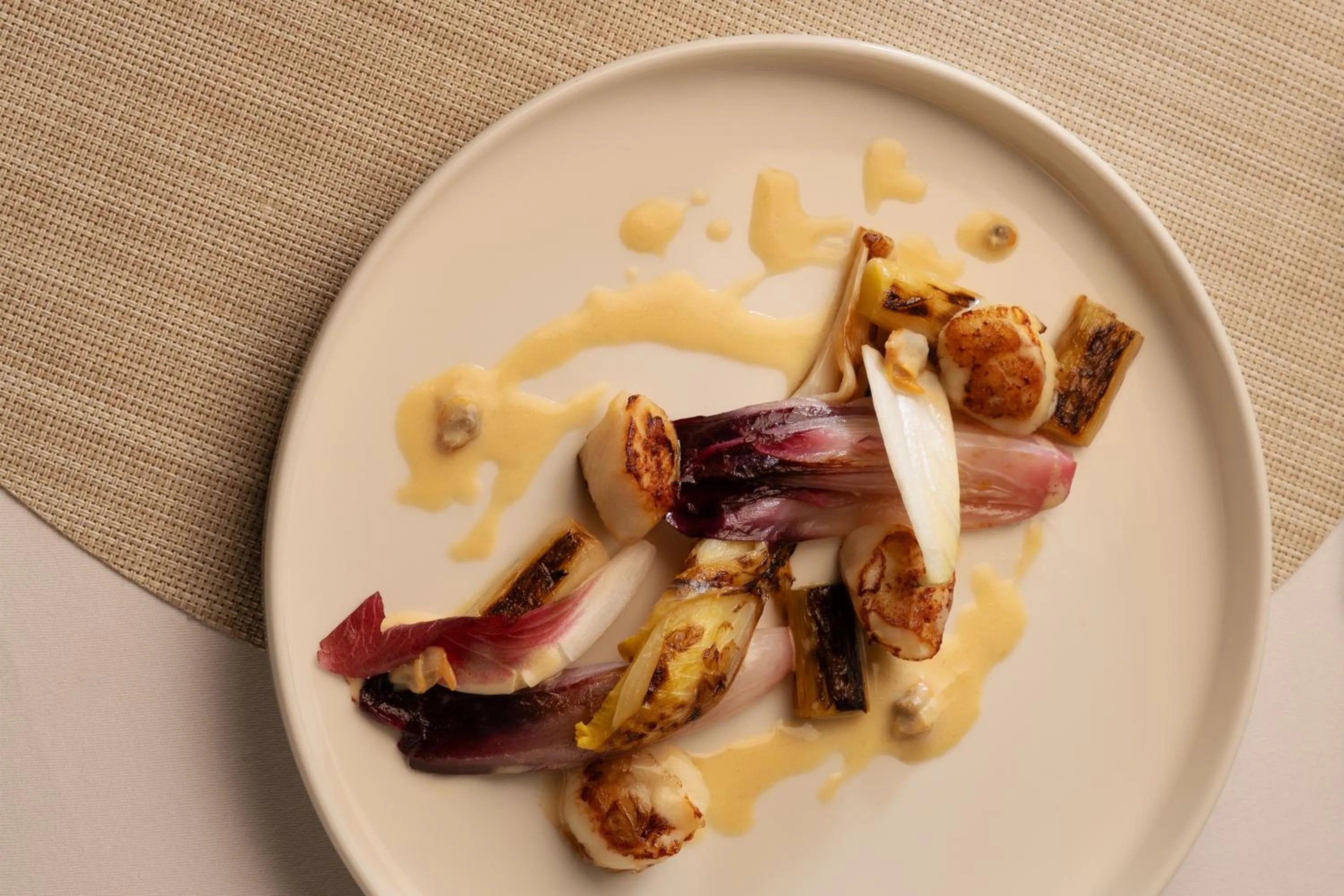 Restaurant/places to eat in Crowne Plaza Paris - Republique by IHG