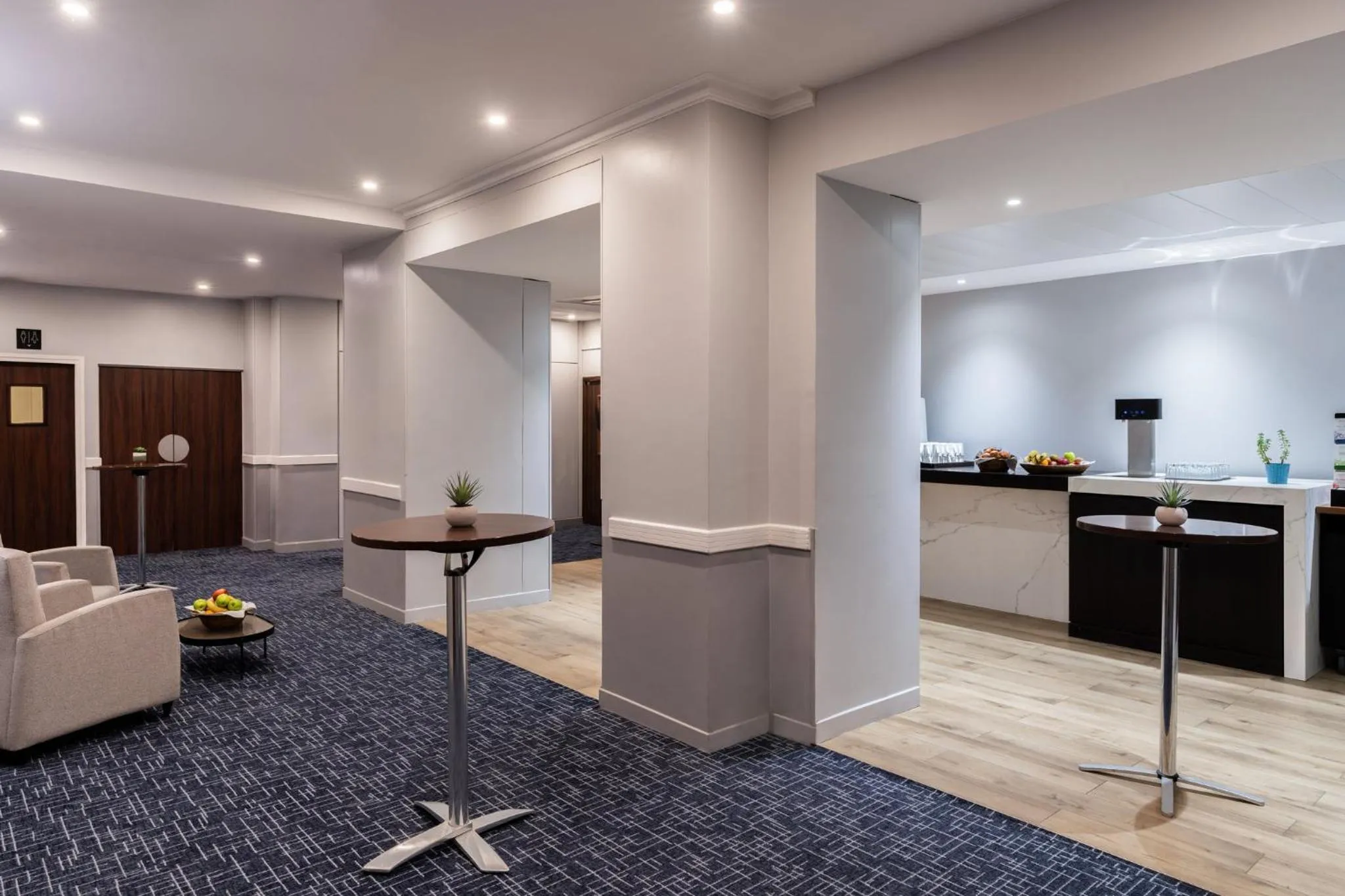 Restaurant/places to eat in Crowne Plaza Paris - Republique by IHG