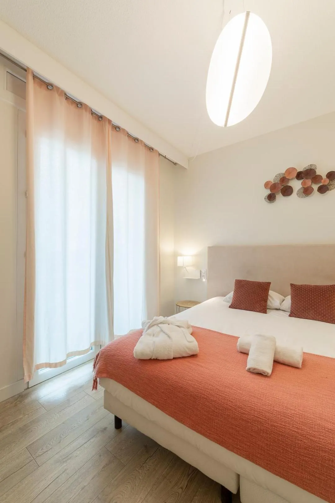 Bedroom, Bed in Cit'Hotel Imperial