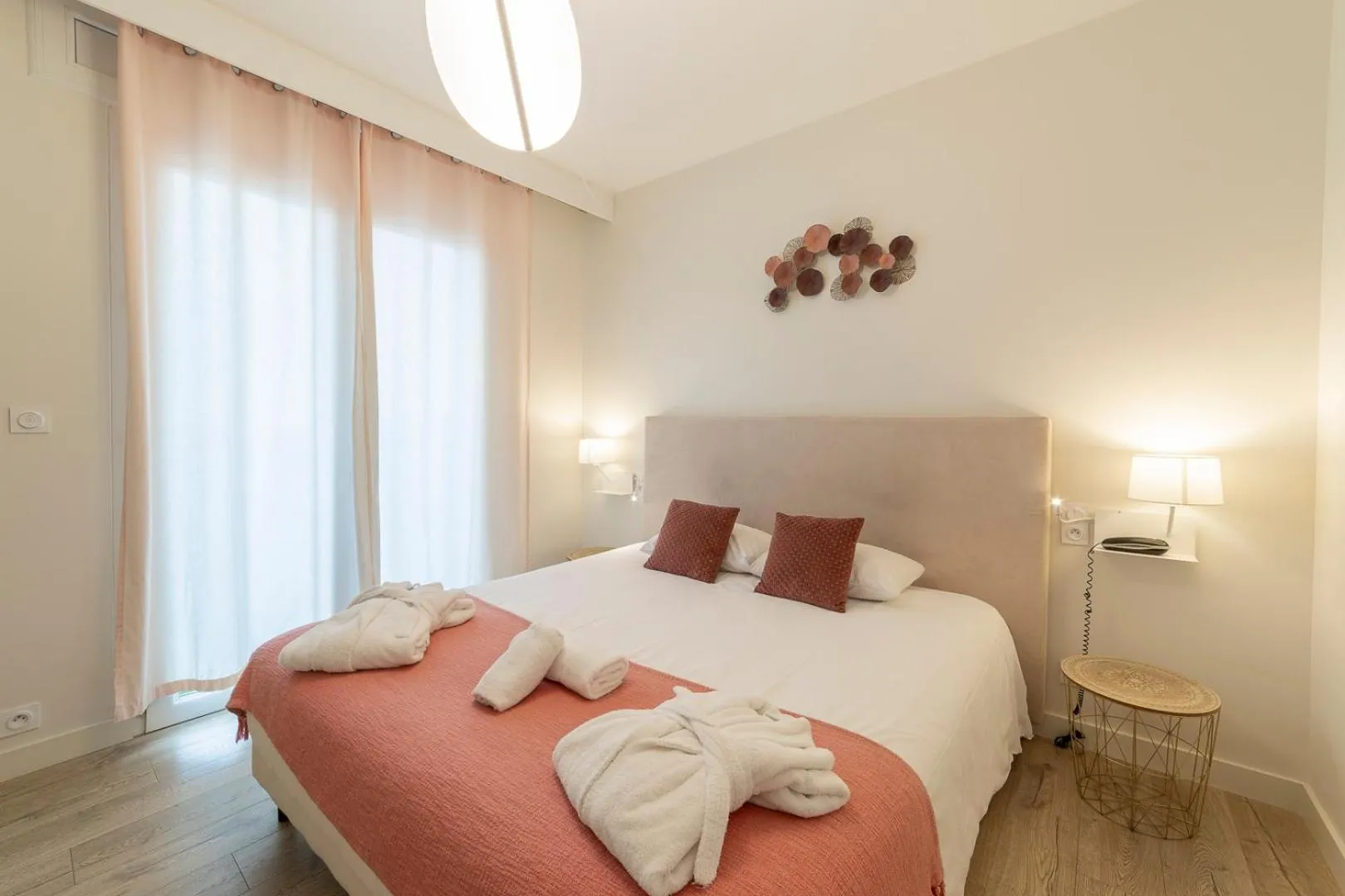 Bedroom, Bed in Cit'Hotel Imperial