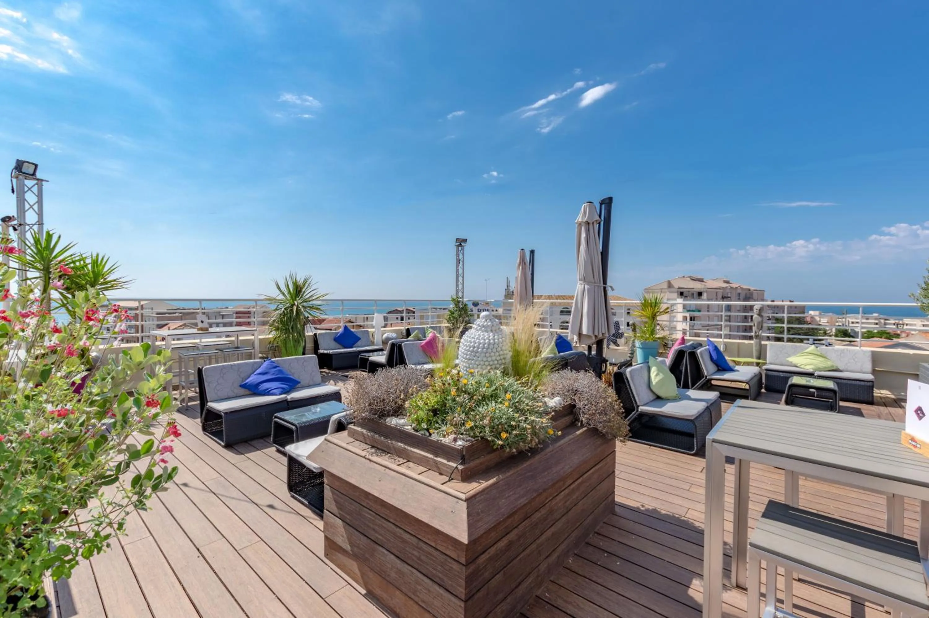 Patio in Cit'Hotel Imperial