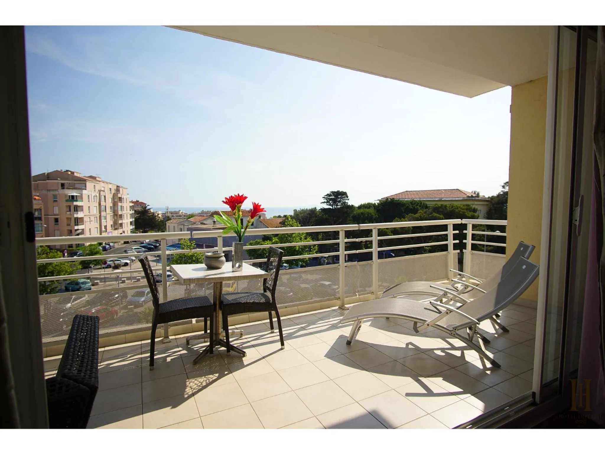 Balcony/Terrace in Cit'Hotel Imperial