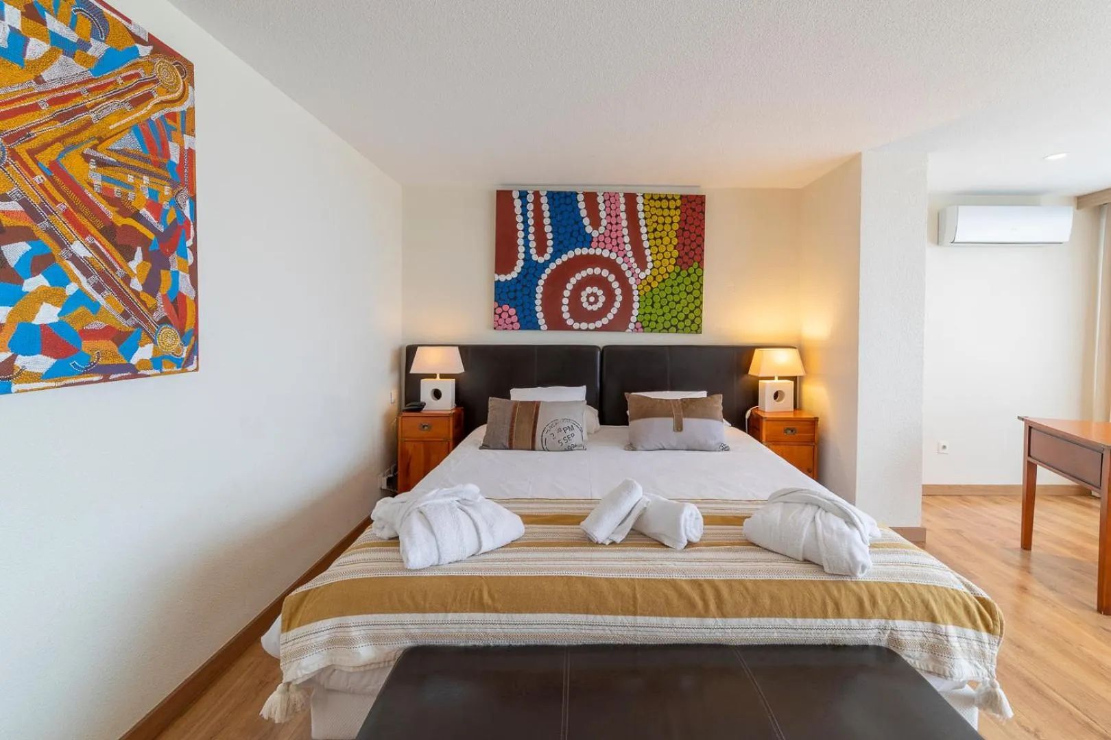 Bed in Cit'Hotel Imperial