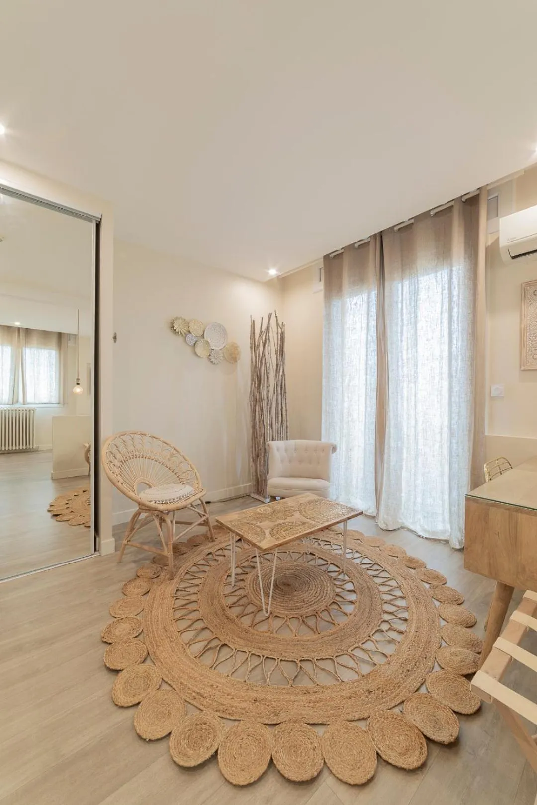 Living room in Cit'Hotel Imperial