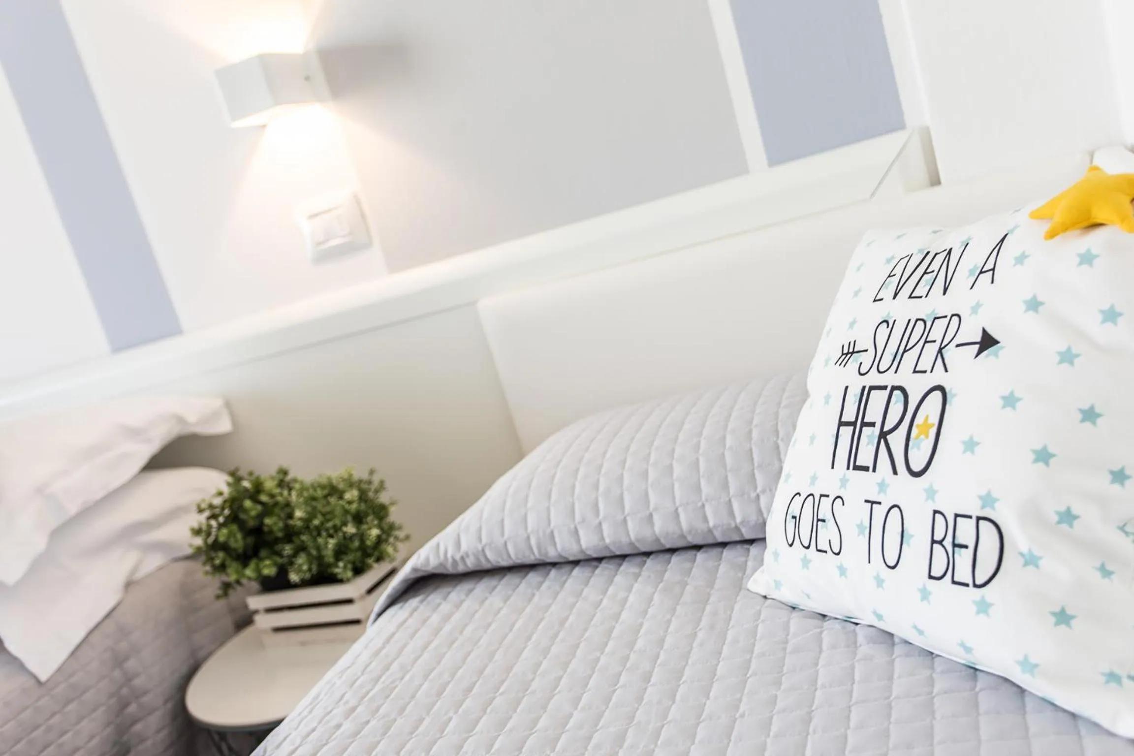 Bed in Hotel Geminus B&B