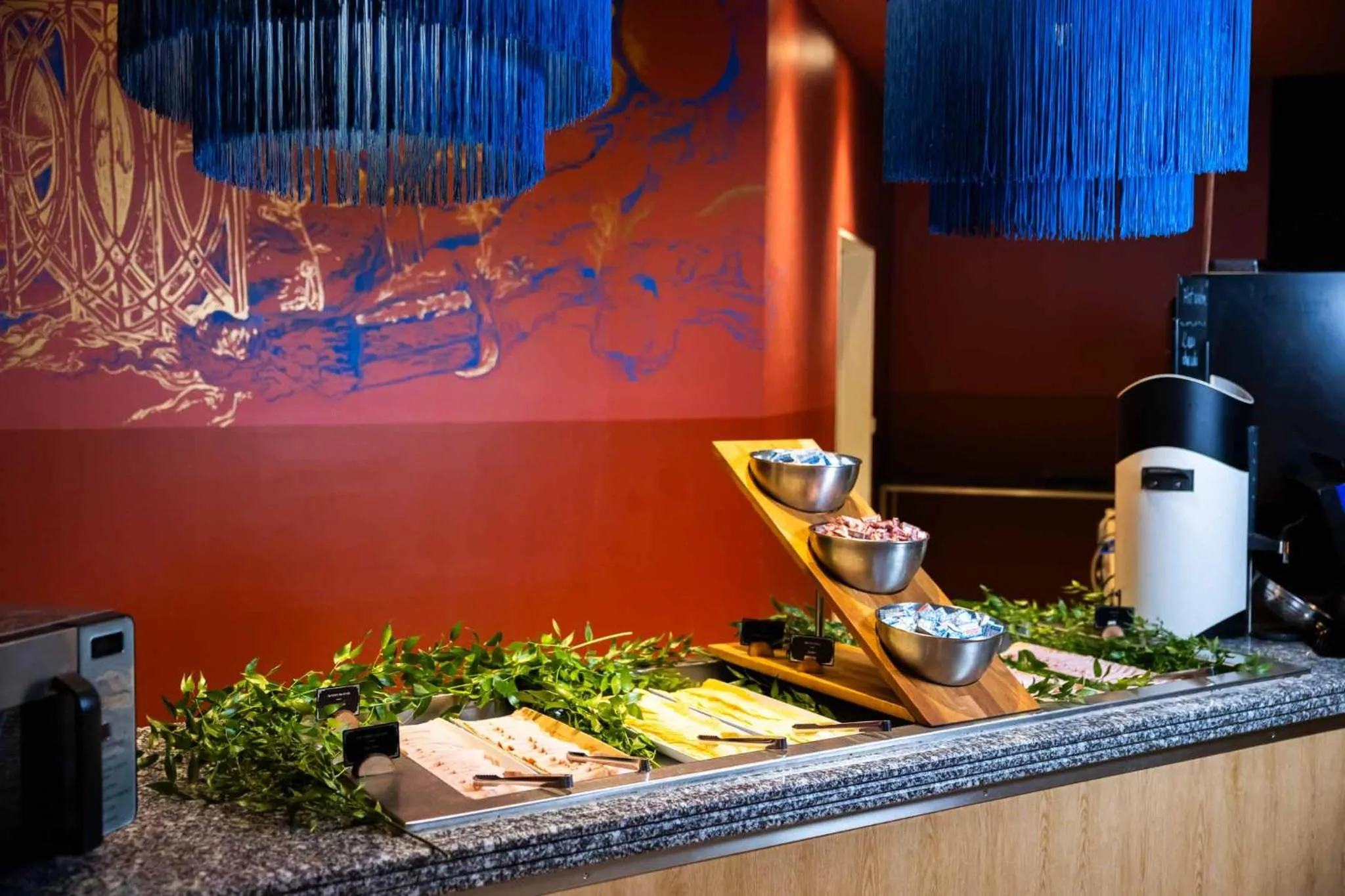 Food in Grand Magic Hotel Marne La Vallée