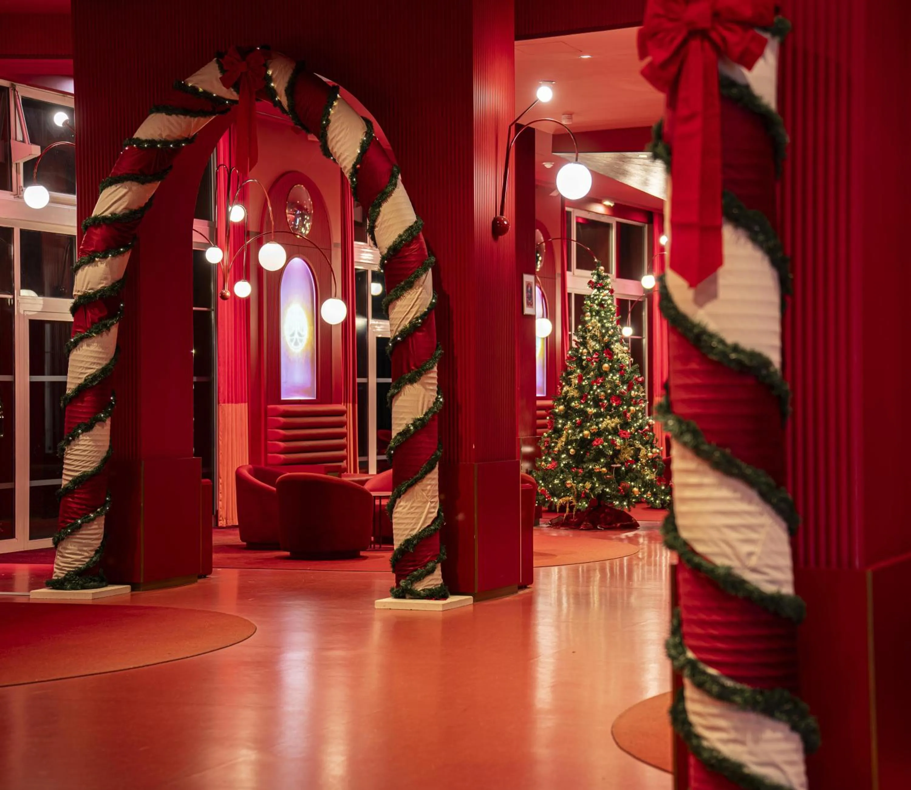 Grand Magic Hotel Marne La Vallée