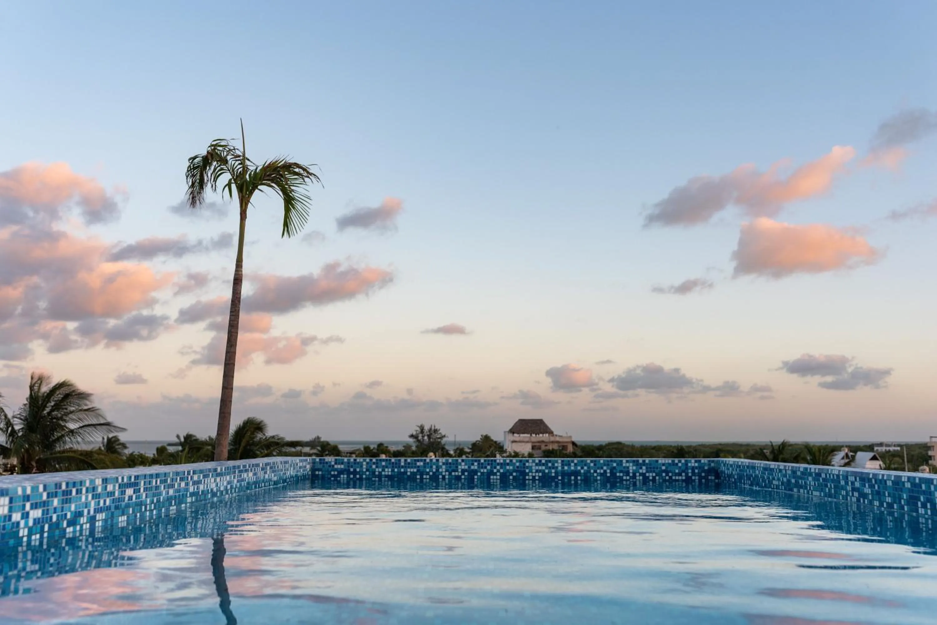 Swimming pool in Hotel MAYARI Holbox
