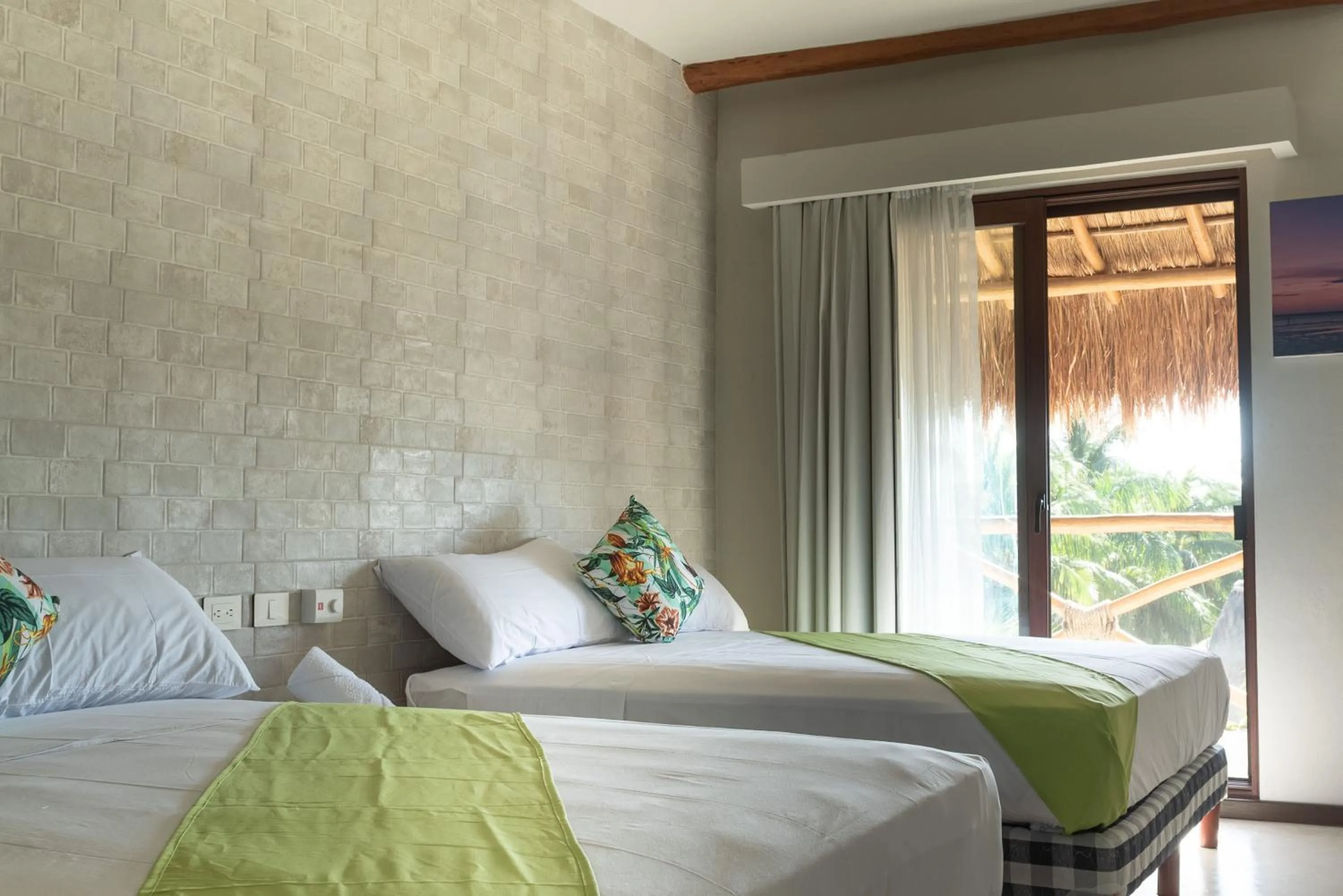 Balcony/Terrace, Bed in Hotel MAYARI Holbox