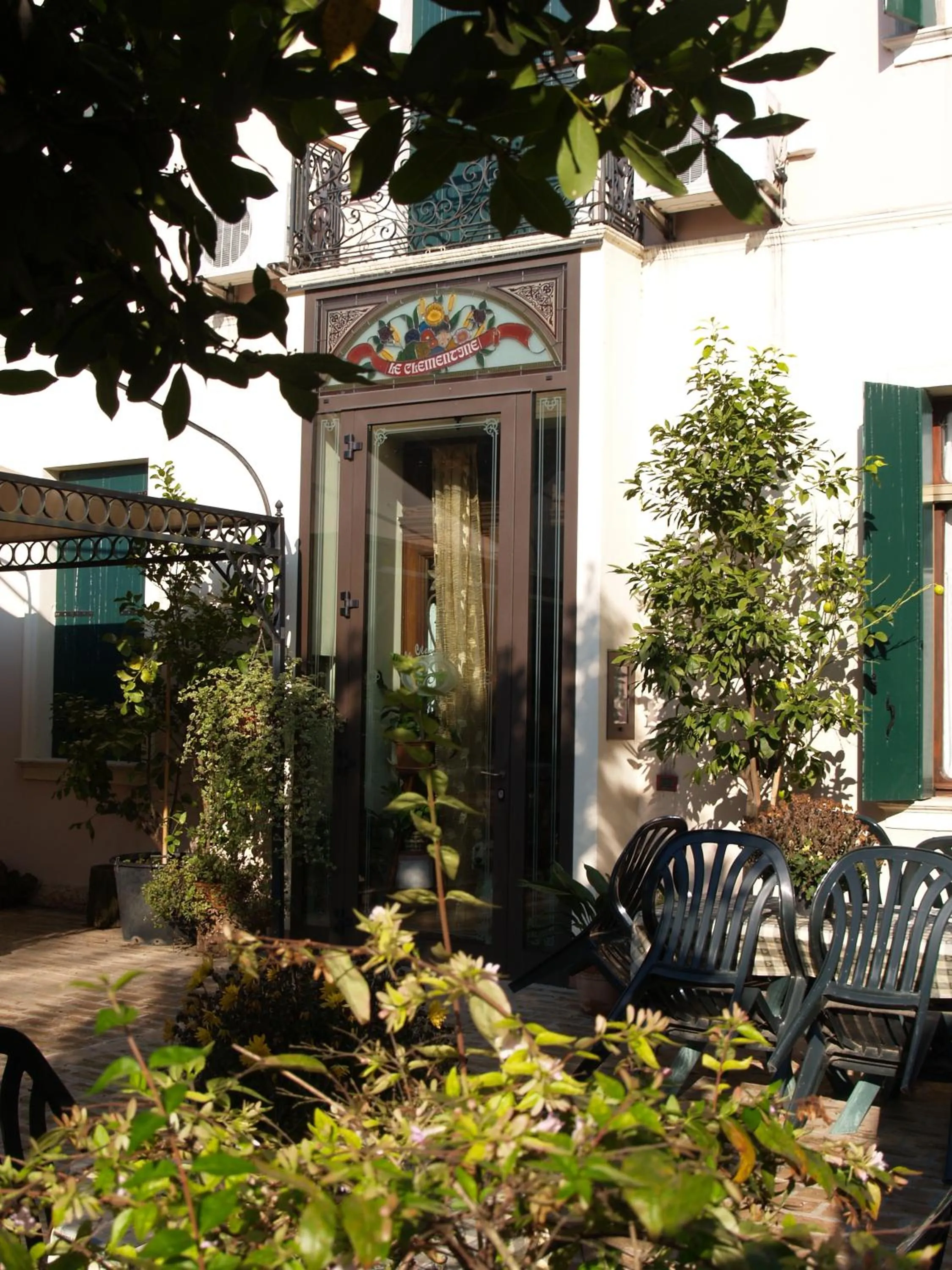 Facade/entrance in Agriturismo Le Clementine