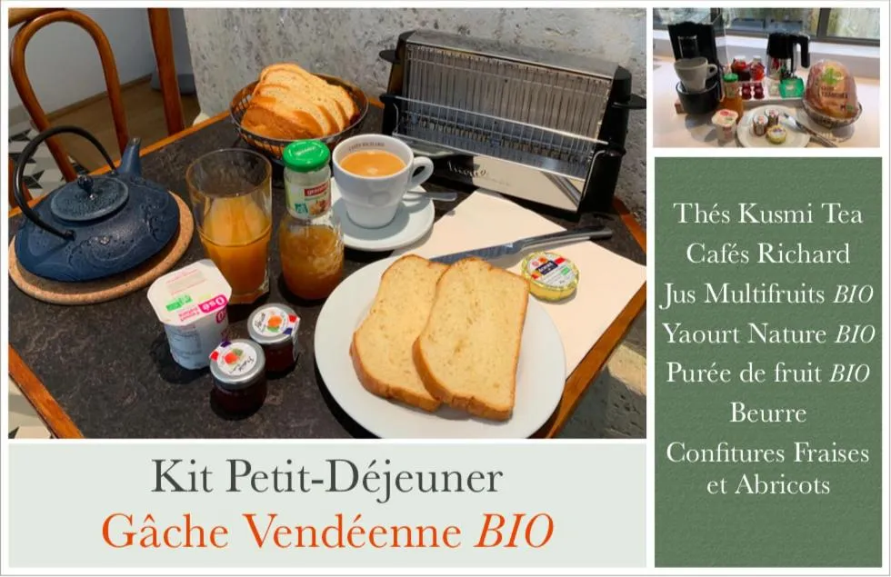 Breakfast in Appart Hôtel - VILLA CÔTÉ PLATEAU - Hyper Centre Ville - 3 Étoiles Certifiées-