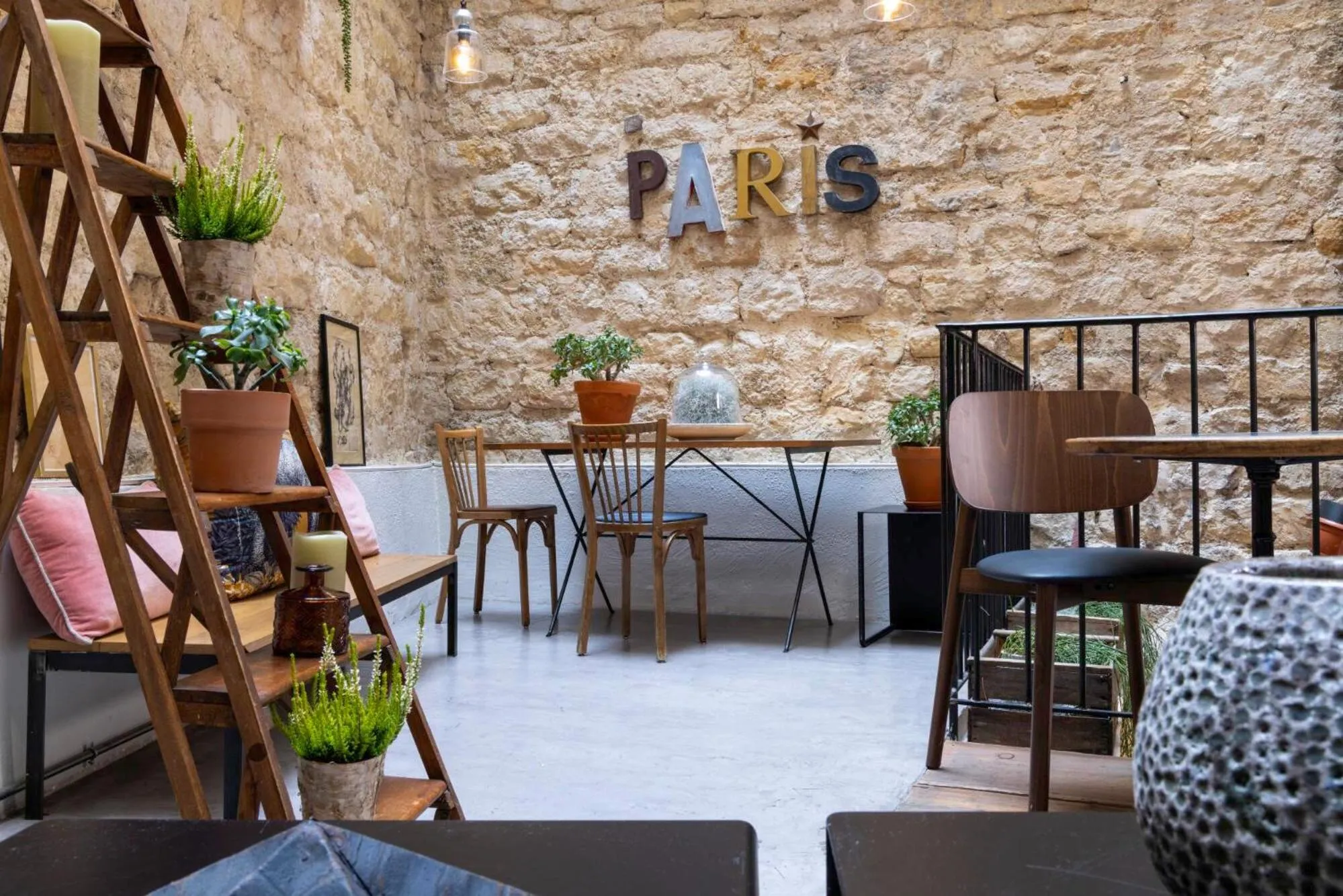 Lobby or reception in Hôtel Maxim Quartier Latin