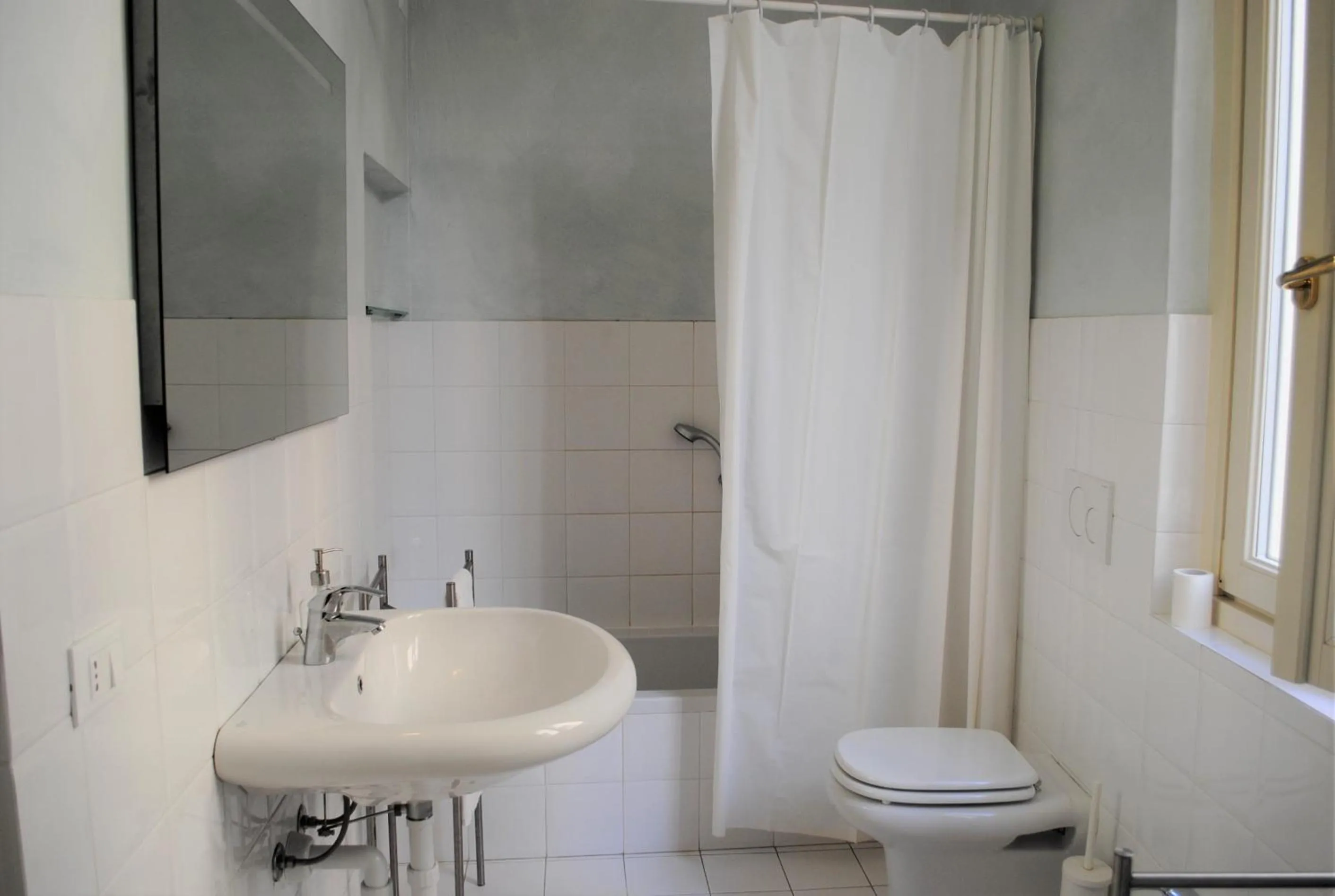 Bathroom in Suite Villa Lillia