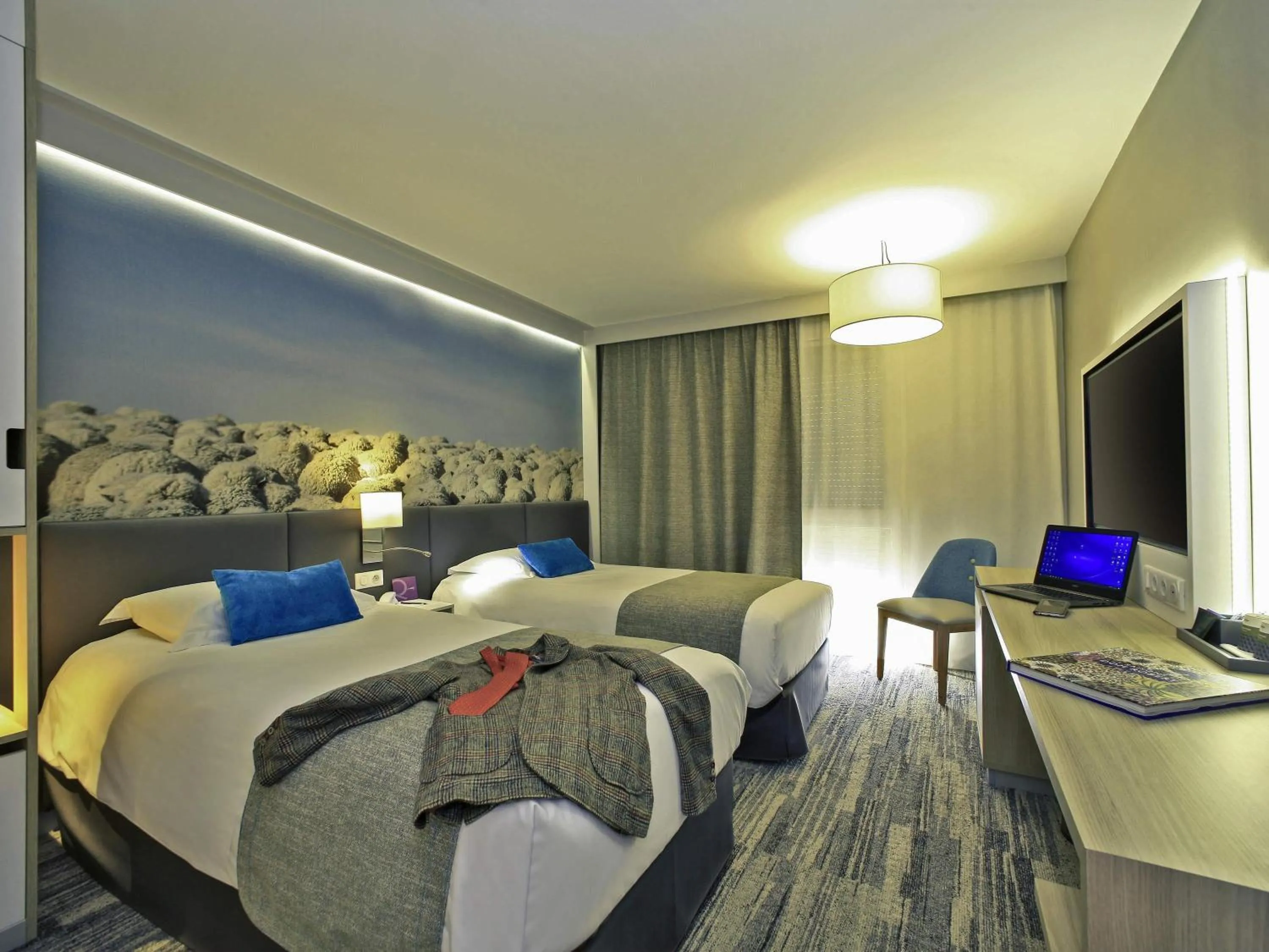 Bedroom in Mercure Castres L'Occitan