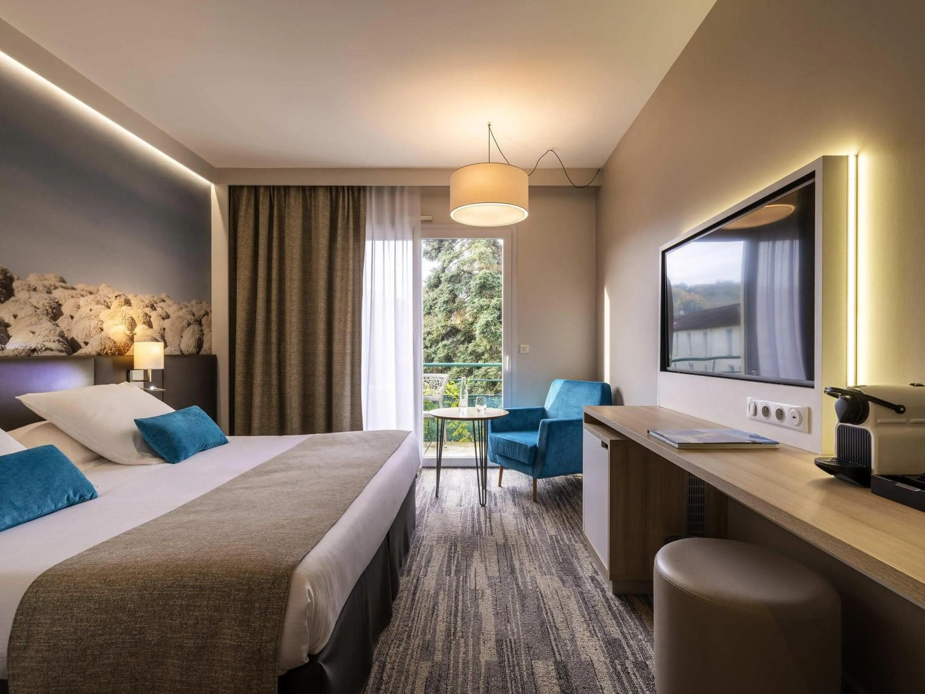 Bedroom, Bed in Mercure Castres L'Occitan