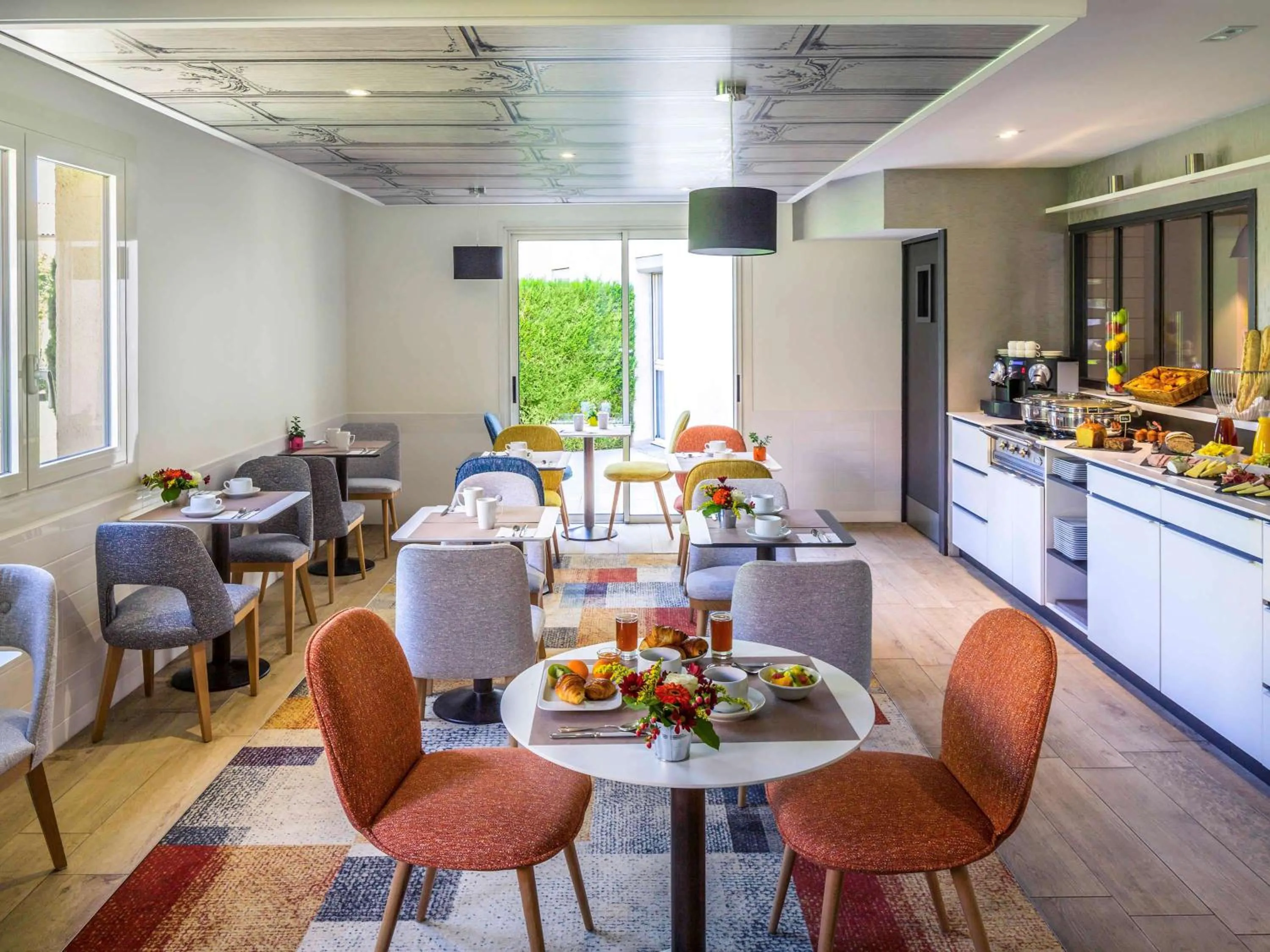 Restaurant/places to eat in Mercure Castres L'Occitan