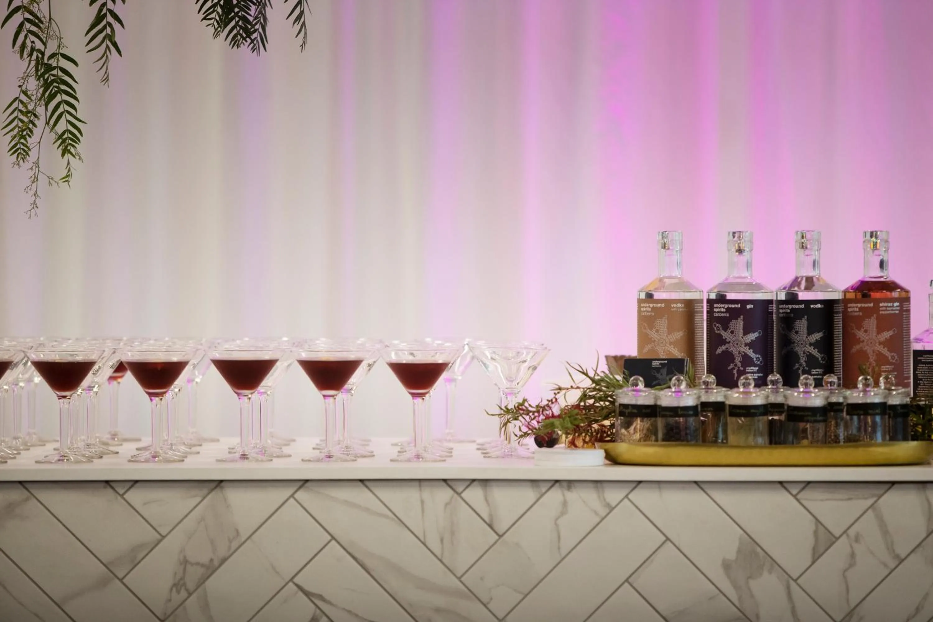 Restaurant/places to eat in Mercure Canberra Belconnen