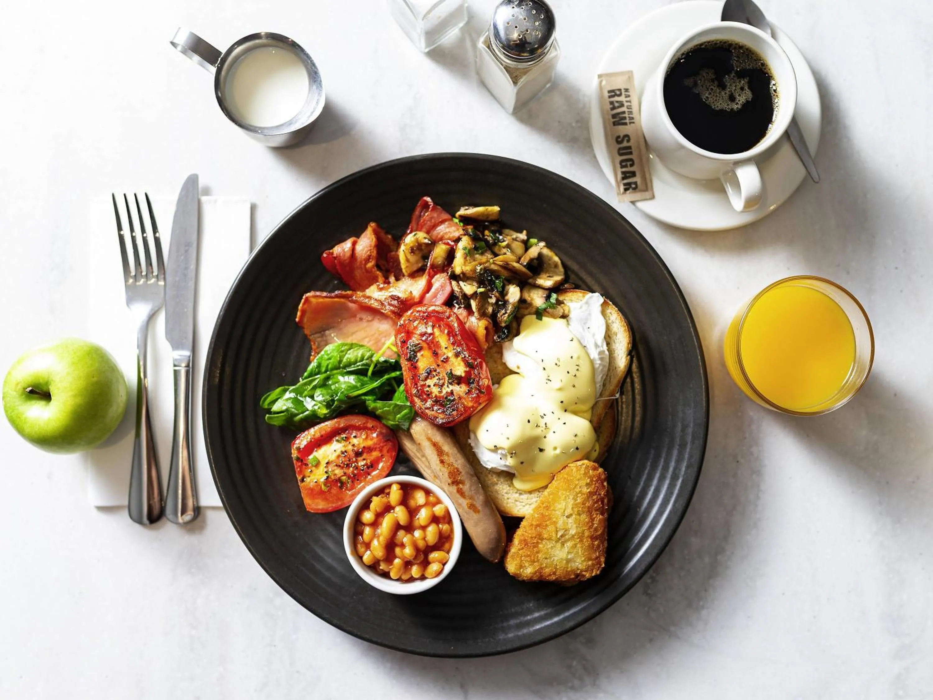 Restaurant/places to eat in Mercure Canberra Belconnen