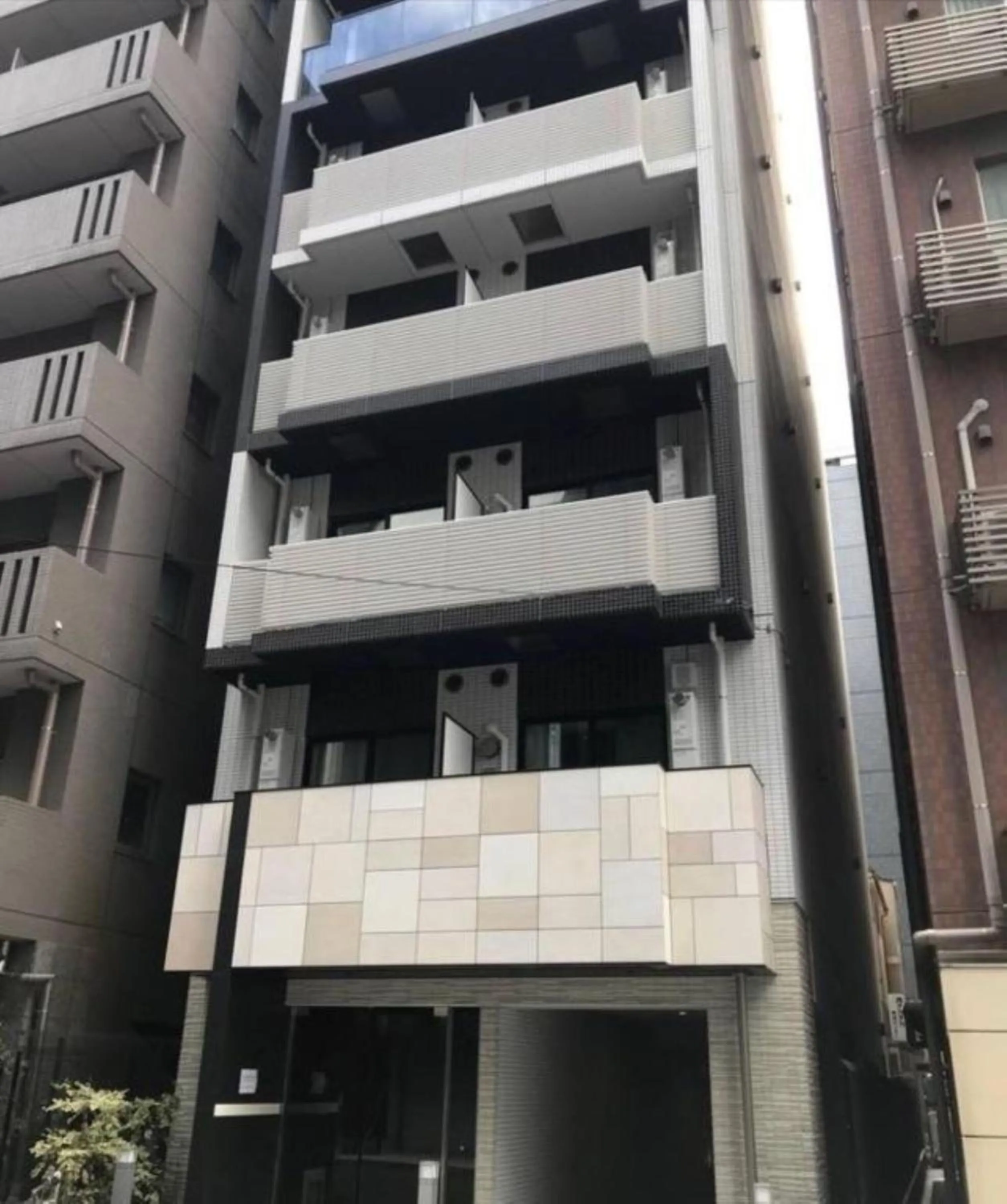 Property building in Dash Living Nihonbashi