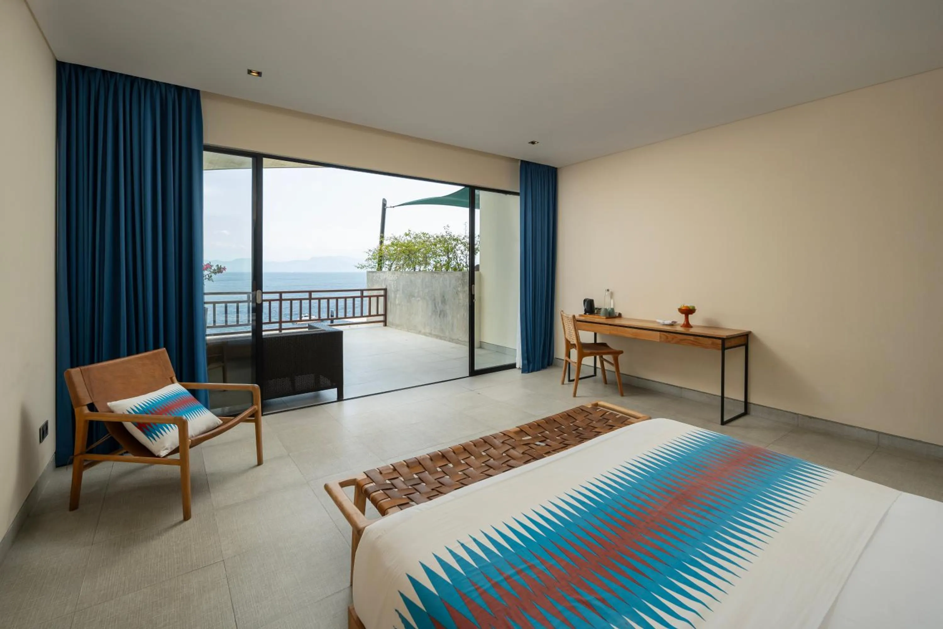 Bed in Adiwana Warnakali Resort