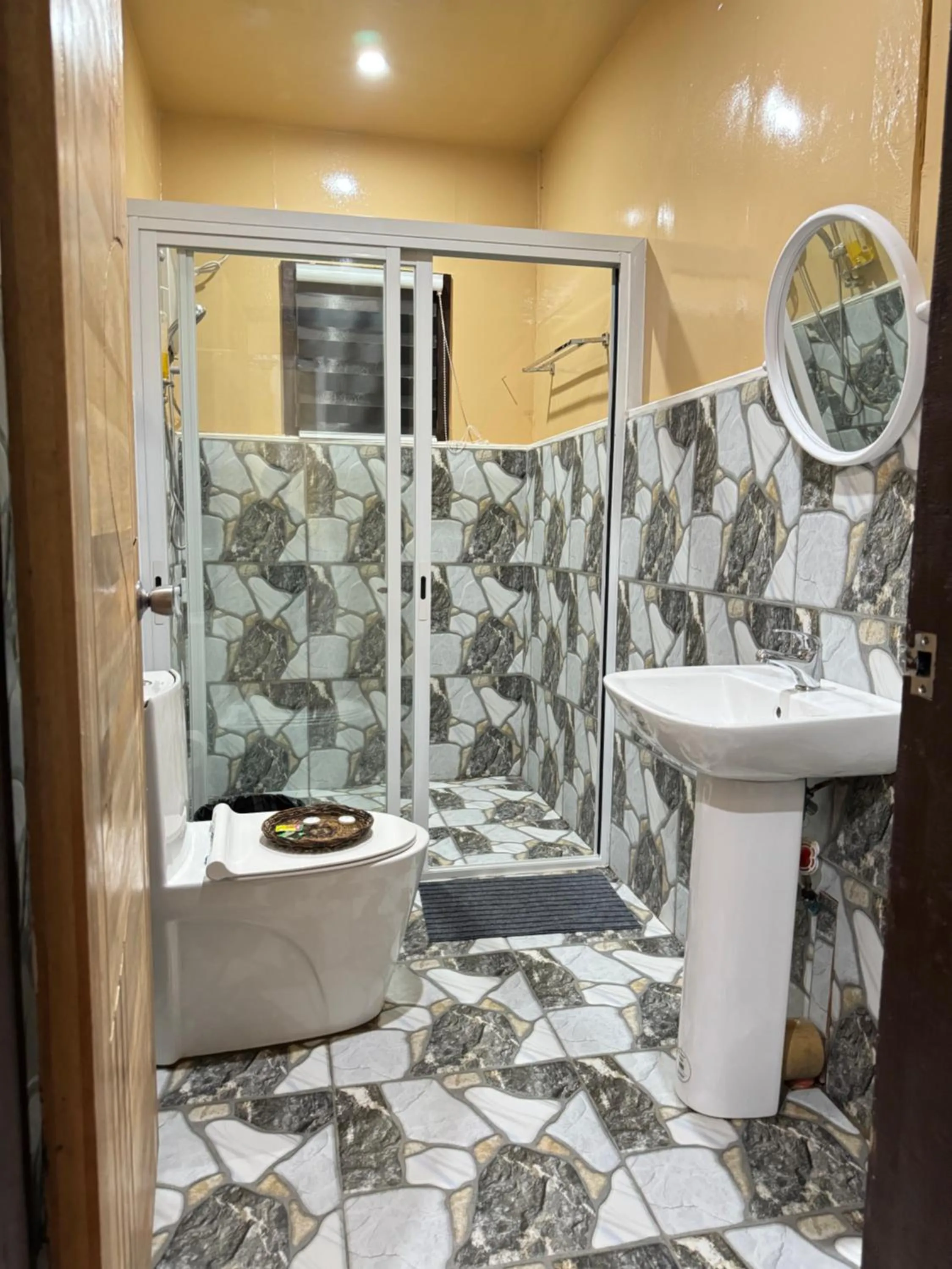 Shower in Loboc Cool River Resort