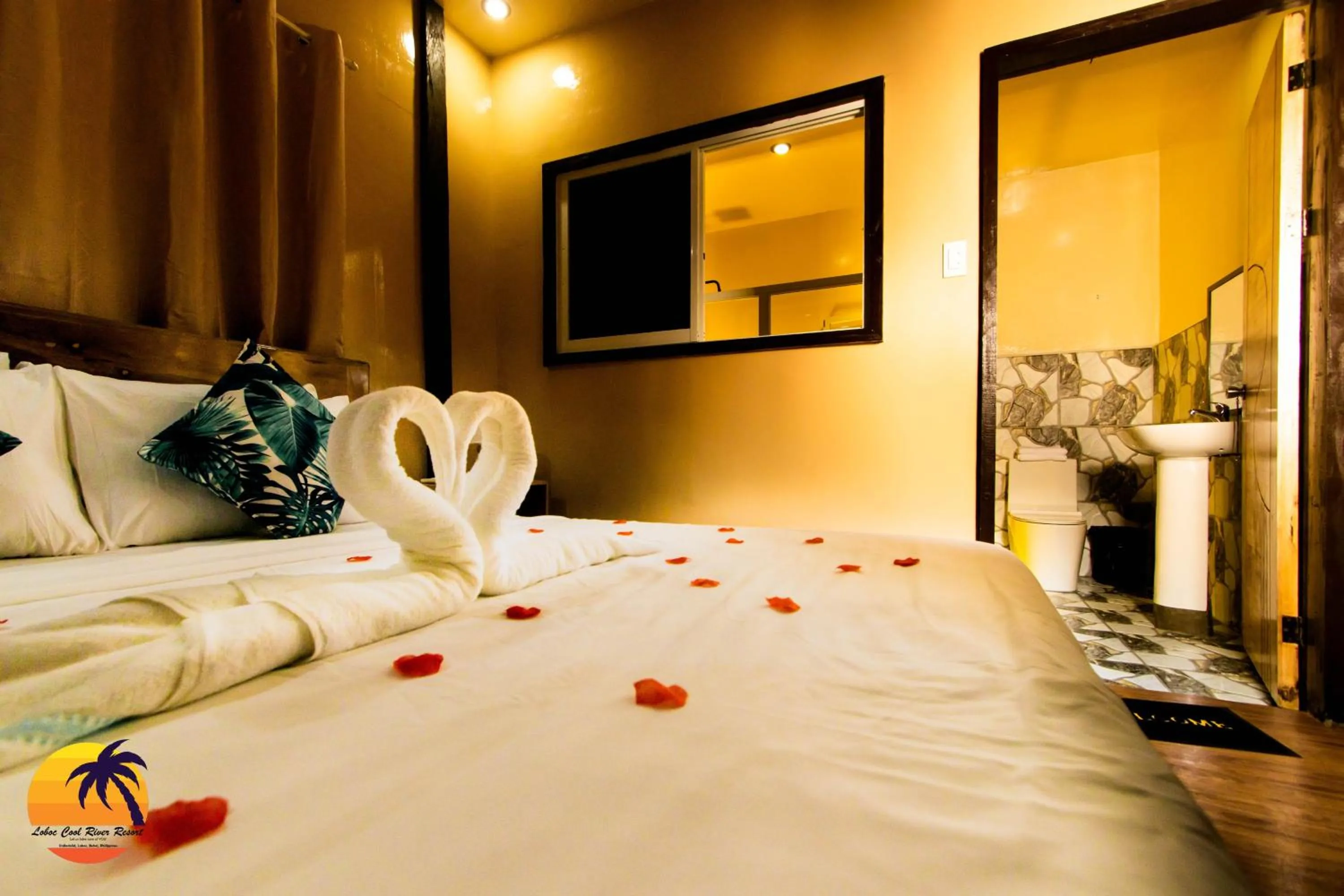 Bed in Loboc Cool River Resort