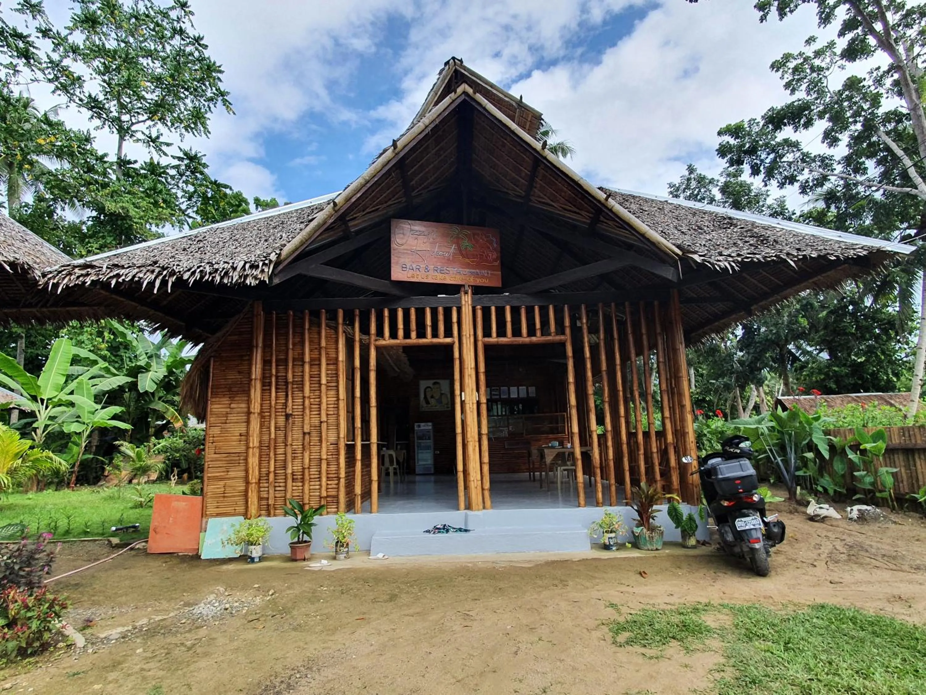 Restaurant/places to eat in Loboc Cool River Resort