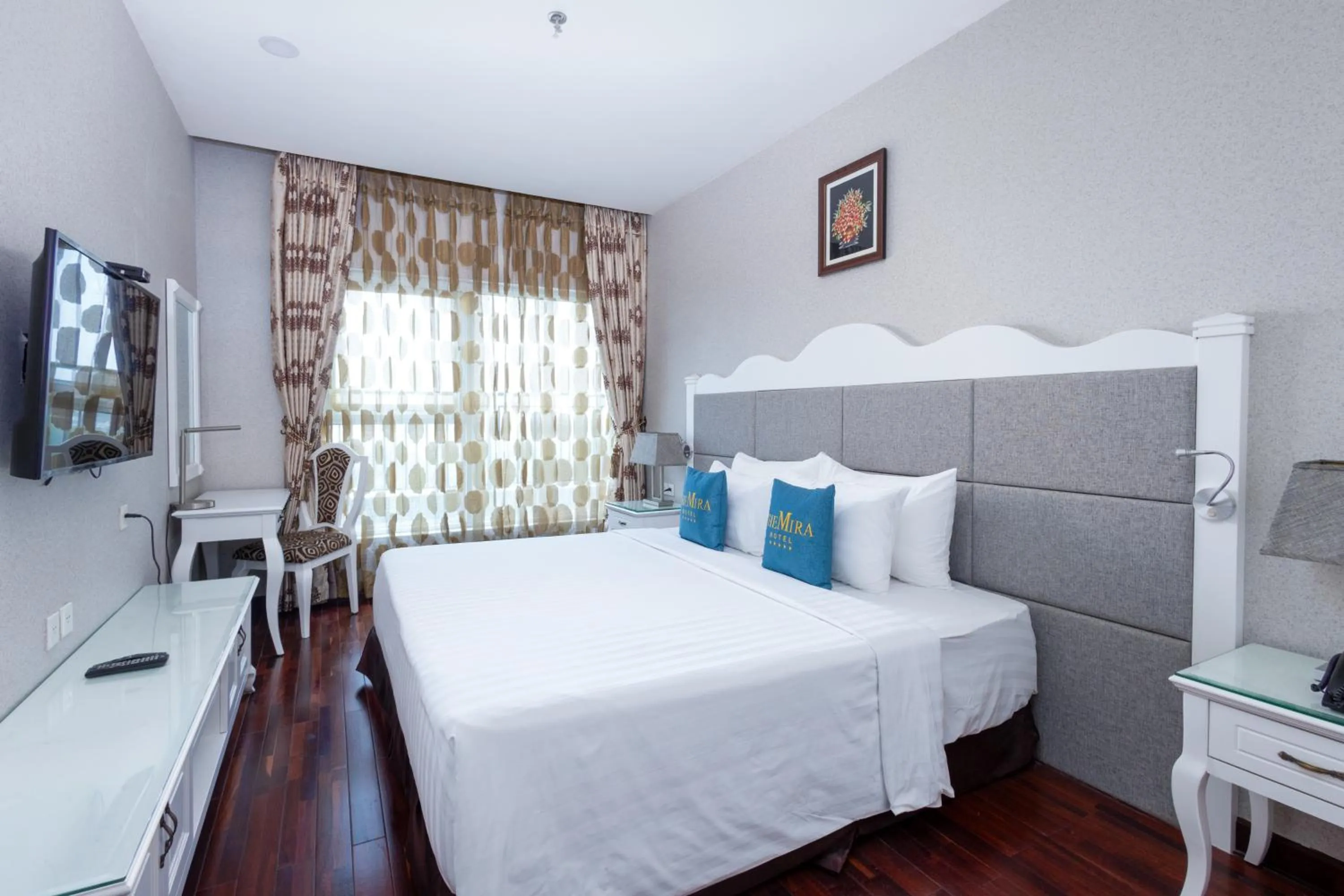 Bed in The Mira Hotel