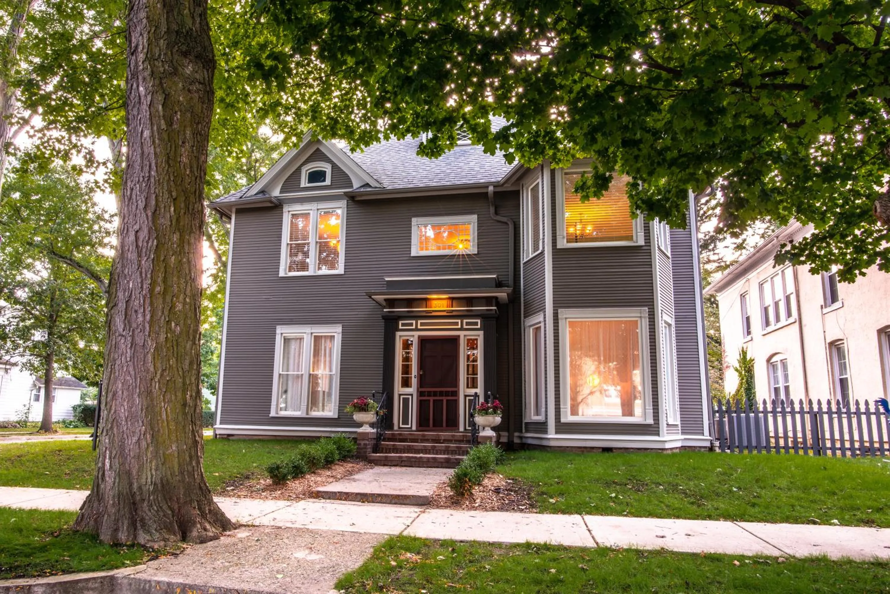 Property building in Valparaiso Inn B&B